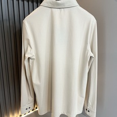 Loro Piana诺悠翩雅 2025秋冬男士翻领长袖Polo衫,最新的贸易订单,全品相!!网红款!上身 Loro Piana诺悠翩雅 2025秋冬男士翻领长袖Polo衫,最新的贸易订单,全品相!!网红款!上身