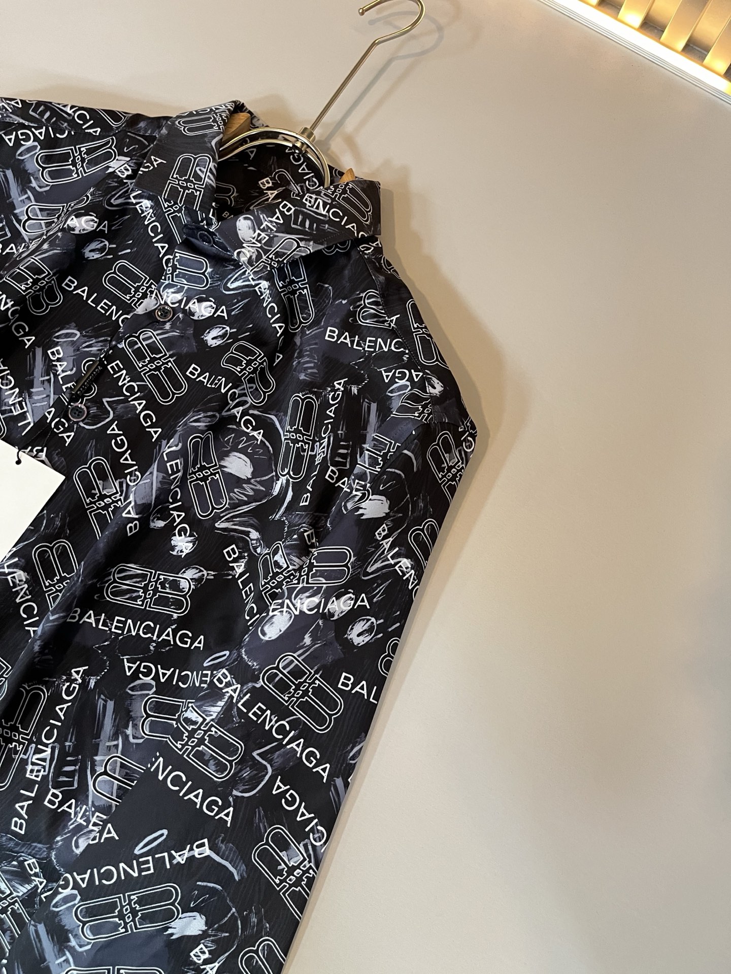 BALENCI*GA巴黎*家 2025秋季新款男女同款👫衬衣，走秀图案印花时尚休闲短袖衬衣，全景logo