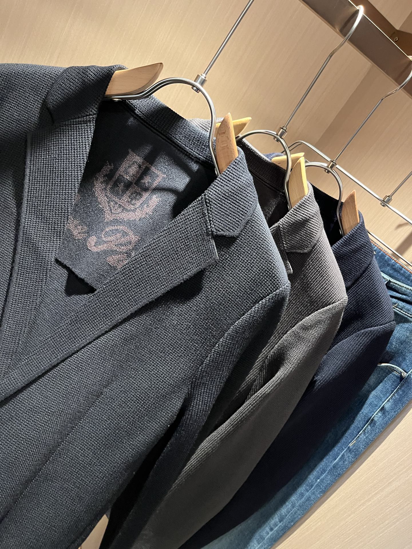 Loro Piana诺悠翩雅 2025秋冬男士针织西装外套，最新的贸易订单全品相！！网红款！上身舒适透气