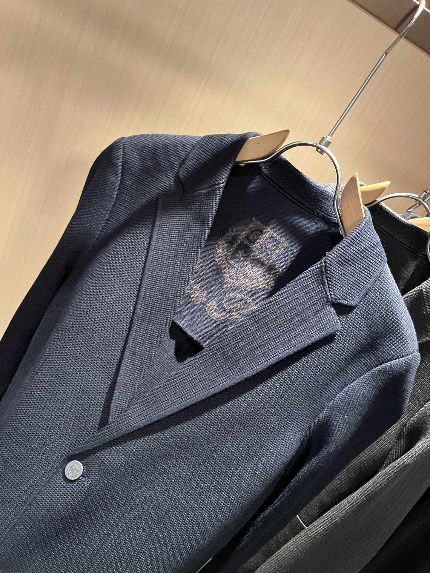 Loro Piana诺悠翩雅 2025秋冬男士针织西装外套，最新的贸易订单全品相！！网红款！上身舒适透气