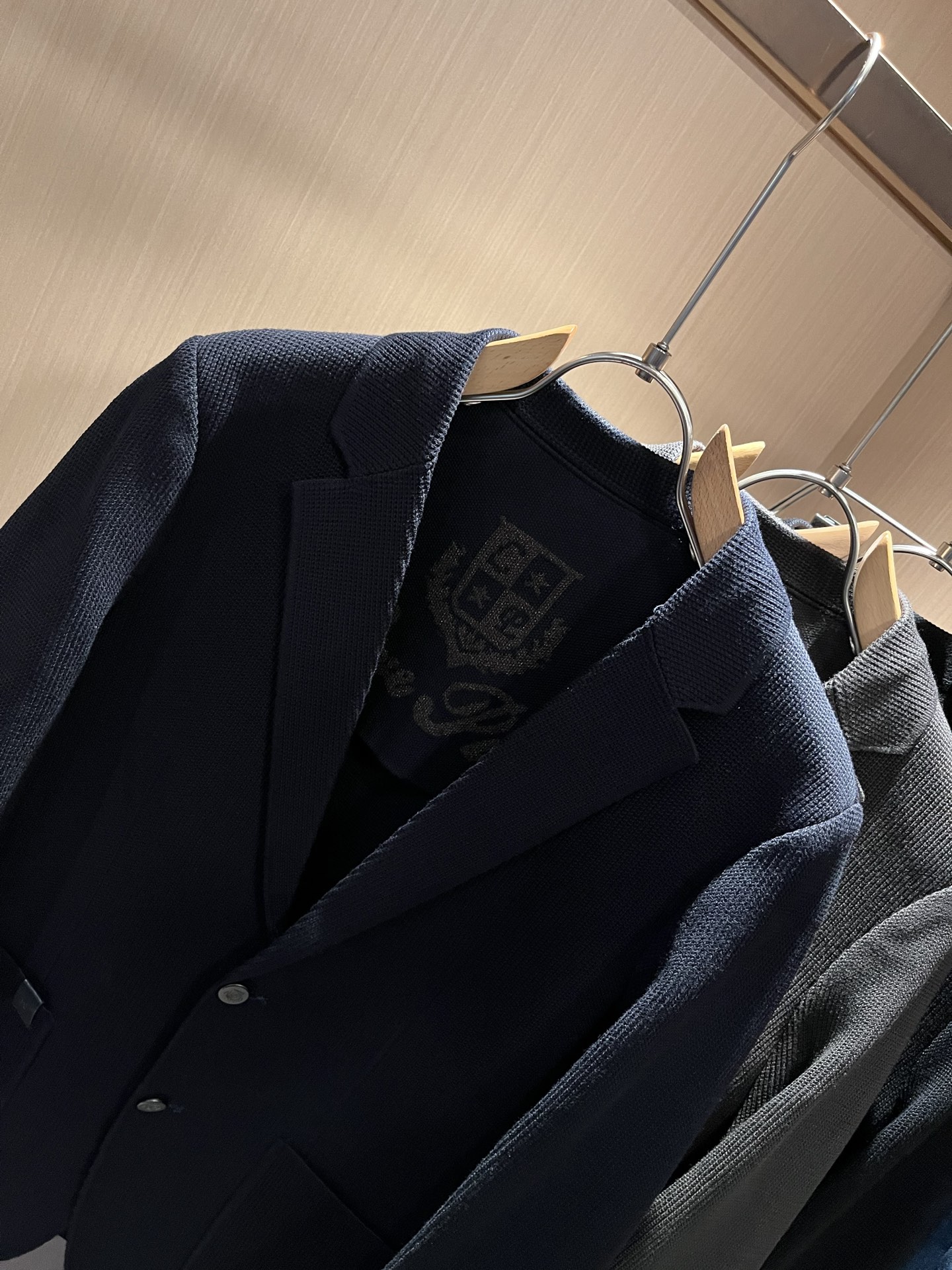 Loro Piana诺悠翩雅 2025秋冬男士针织西装外套，最新的贸易订单全品相！！网红款！上身舒适透气