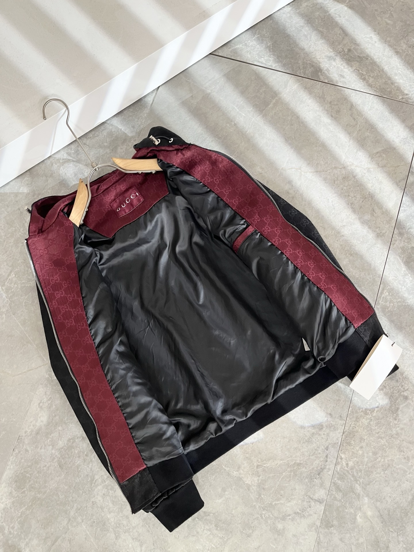 Gucc*古家 2025秋冬最新系列！男女同款👫夹克外套，贸易公司渠道稀出，同步官网发售 ！ 新时尚元素