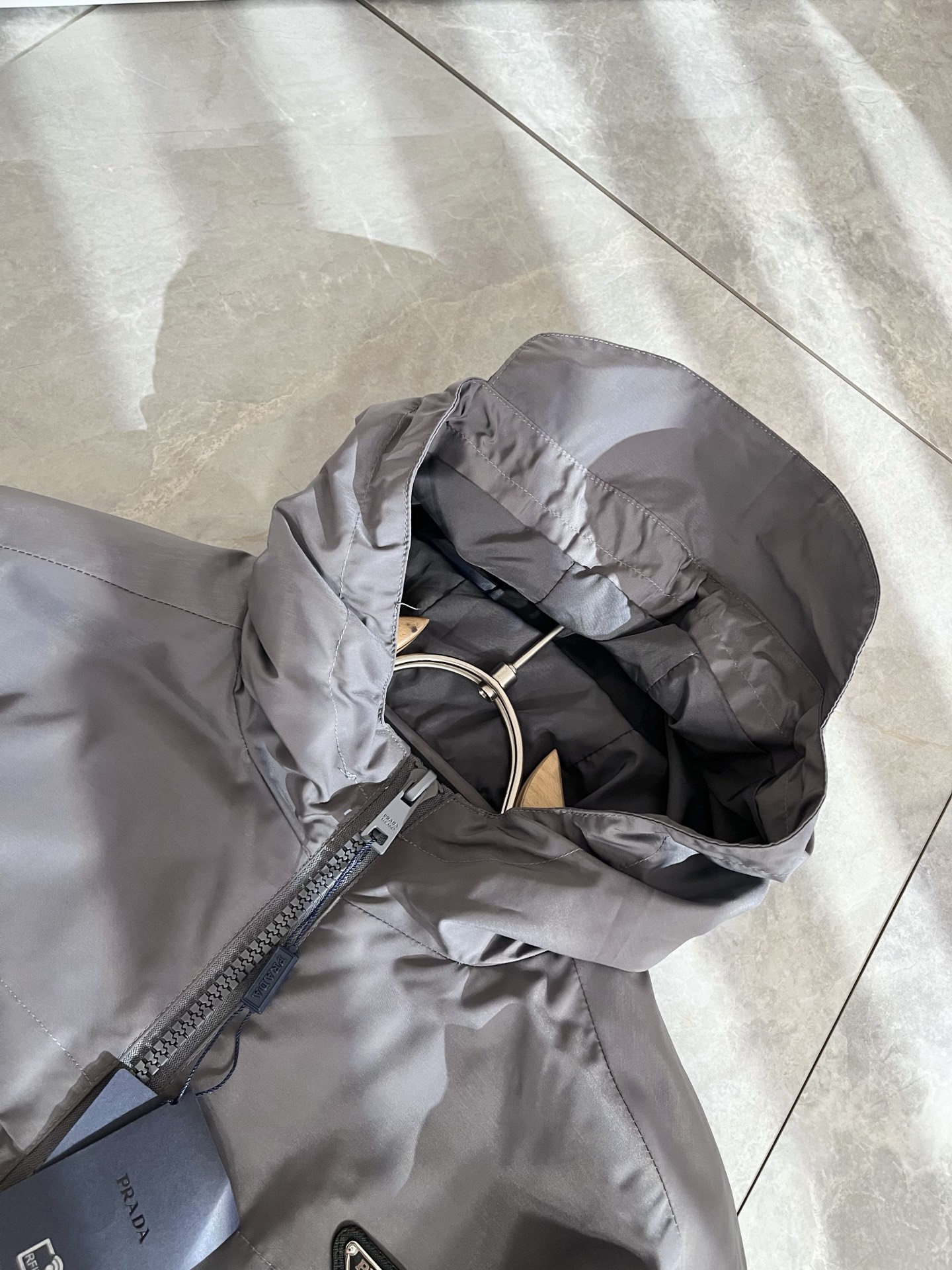 PRAD*A普*达2025秋冬休闲夹克外套，最新时尚休闲拉链夹克，时尚夹克外套!贸易公司渠道稀出，同步官