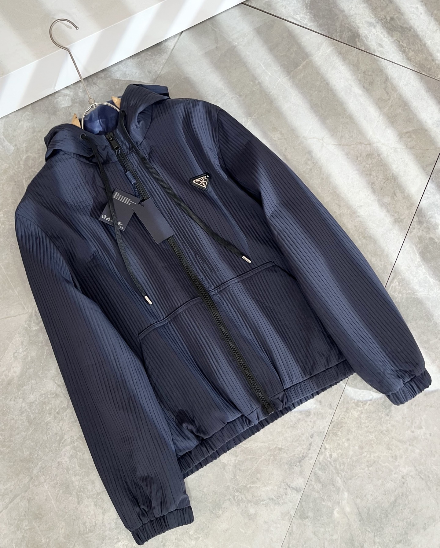 PRAD*A普*达2025秋冬休闲夹克外套，最新时尚休闲拉链夹克，时尚夹克外套!贸易公司渠道稀出，同步官