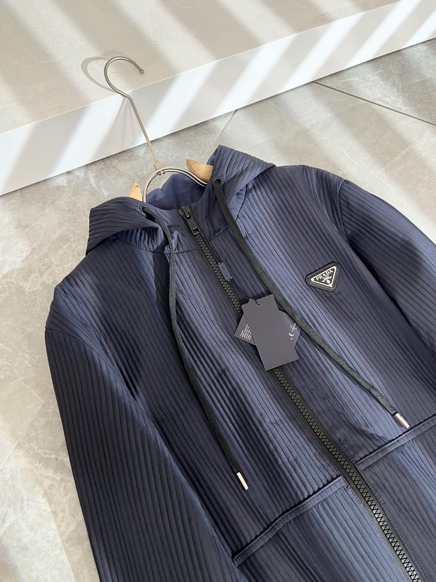PRAD*A普*达2025秋冬休闲夹克外套，最新时尚休闲拉链夹克，时尚夹克外套!贸易公司渠道稀出，同步官