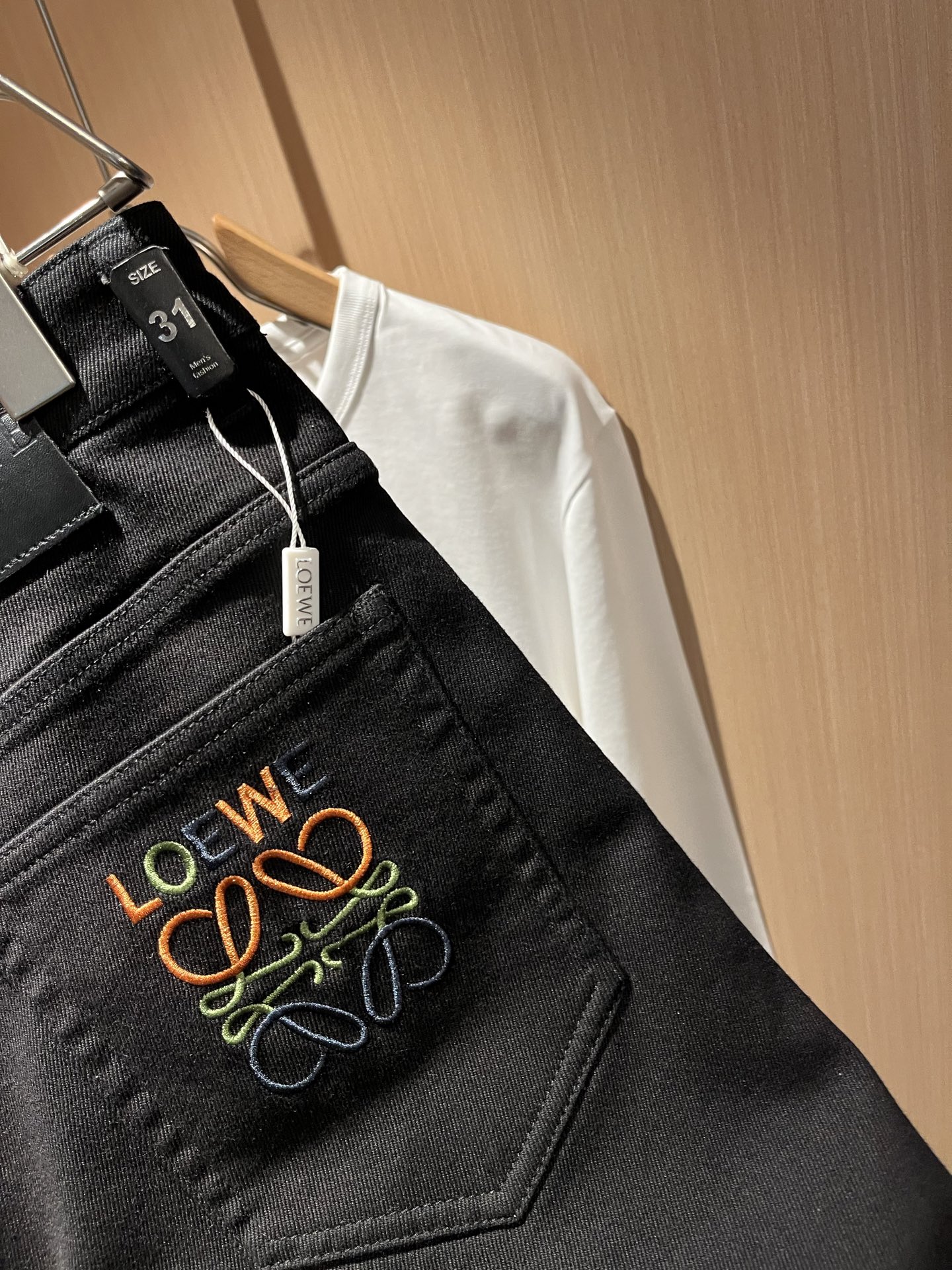 LO*WE/罗*威2025秋冬新品男士时装款高端休闲裤，香港洋行渠道货，日本原厂出品，纯血统品质，完美延