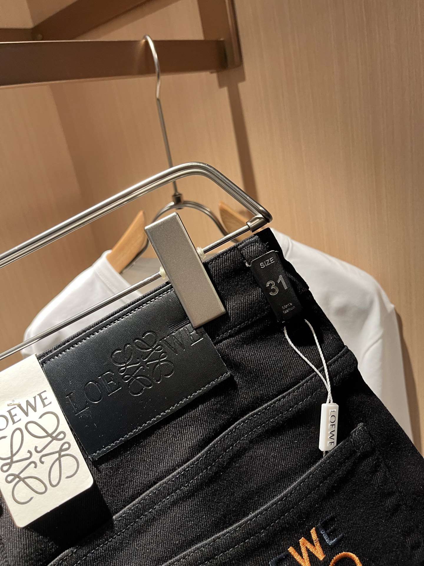 LO*WE/罗*威2025秋冬新品男士时装款高端休闲裤，香港洋行渠道货，日本原厂出品，纯血统品质，完美延