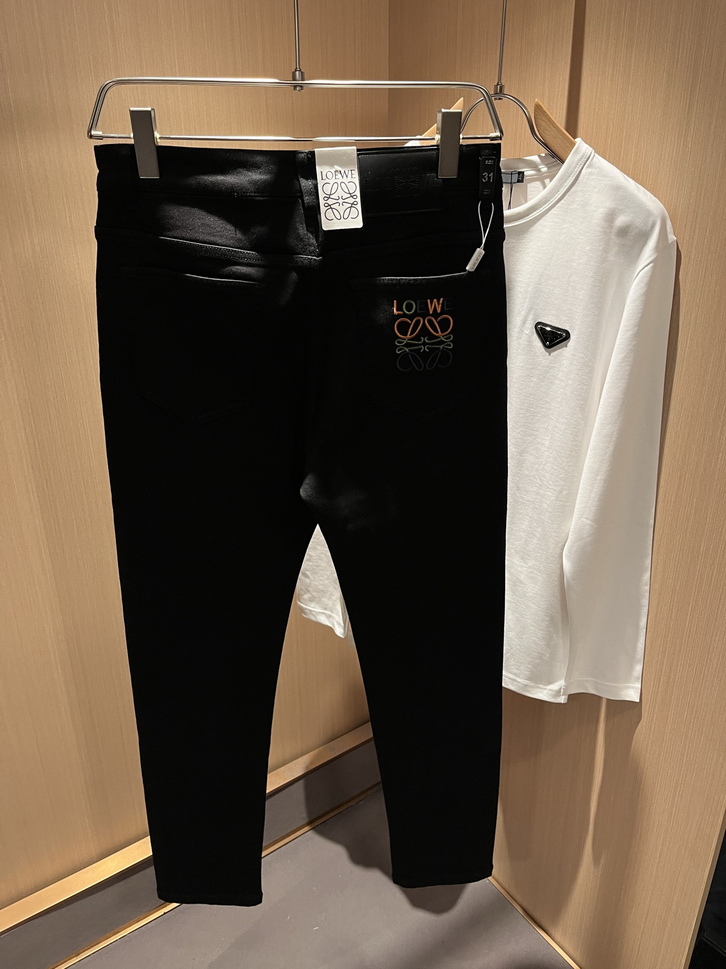 LO*WE/罗*威2025秋冬新品男士时装款高端休闲裤，香港洋行渠道货，日本原厂出品，纯血统品质，完美延