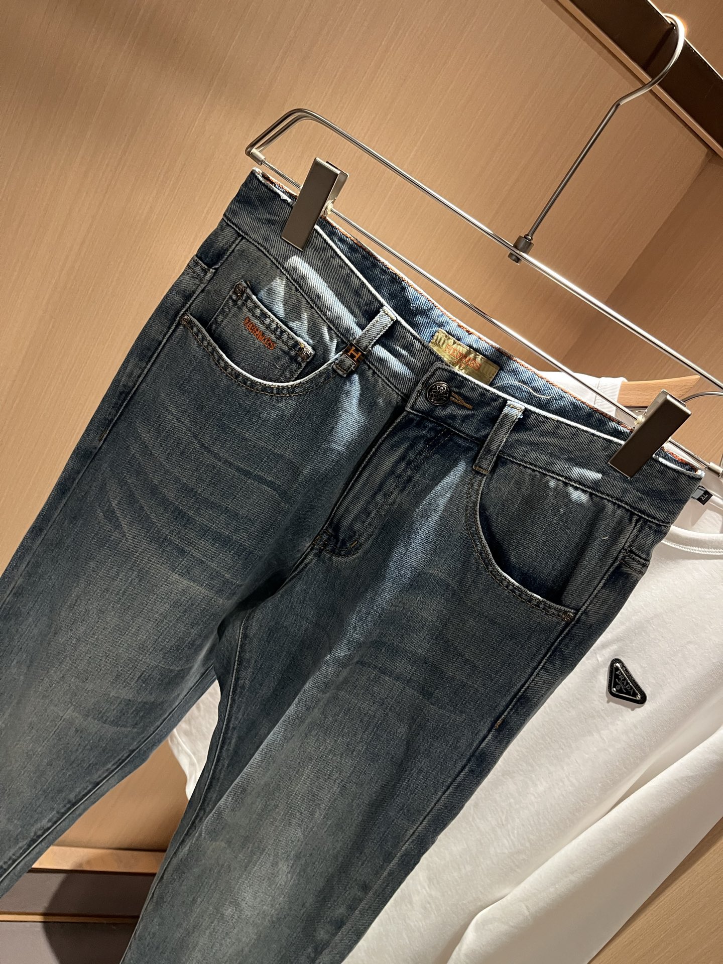 HERM*S 爱*仕 2025秋冬男士高端丹宁水洗小直筒牛仔裤 海外贸易公司渠道订单 ！男士修身直筒牛仔