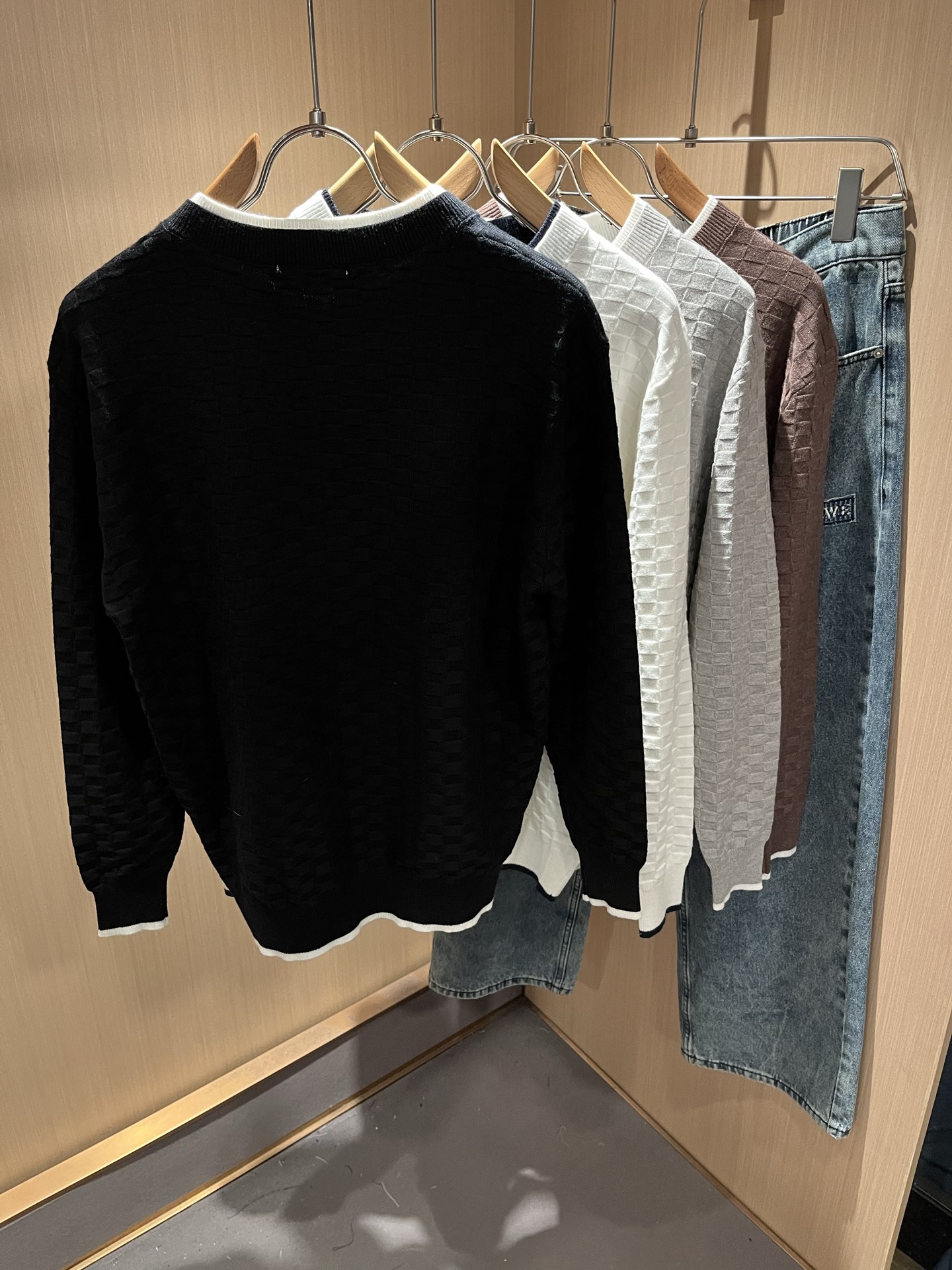 Louis Vuit*on 2025秋冬路易家族轻奢针织羊毛衫！路易家族的新高端，细节品质永远的那么完美