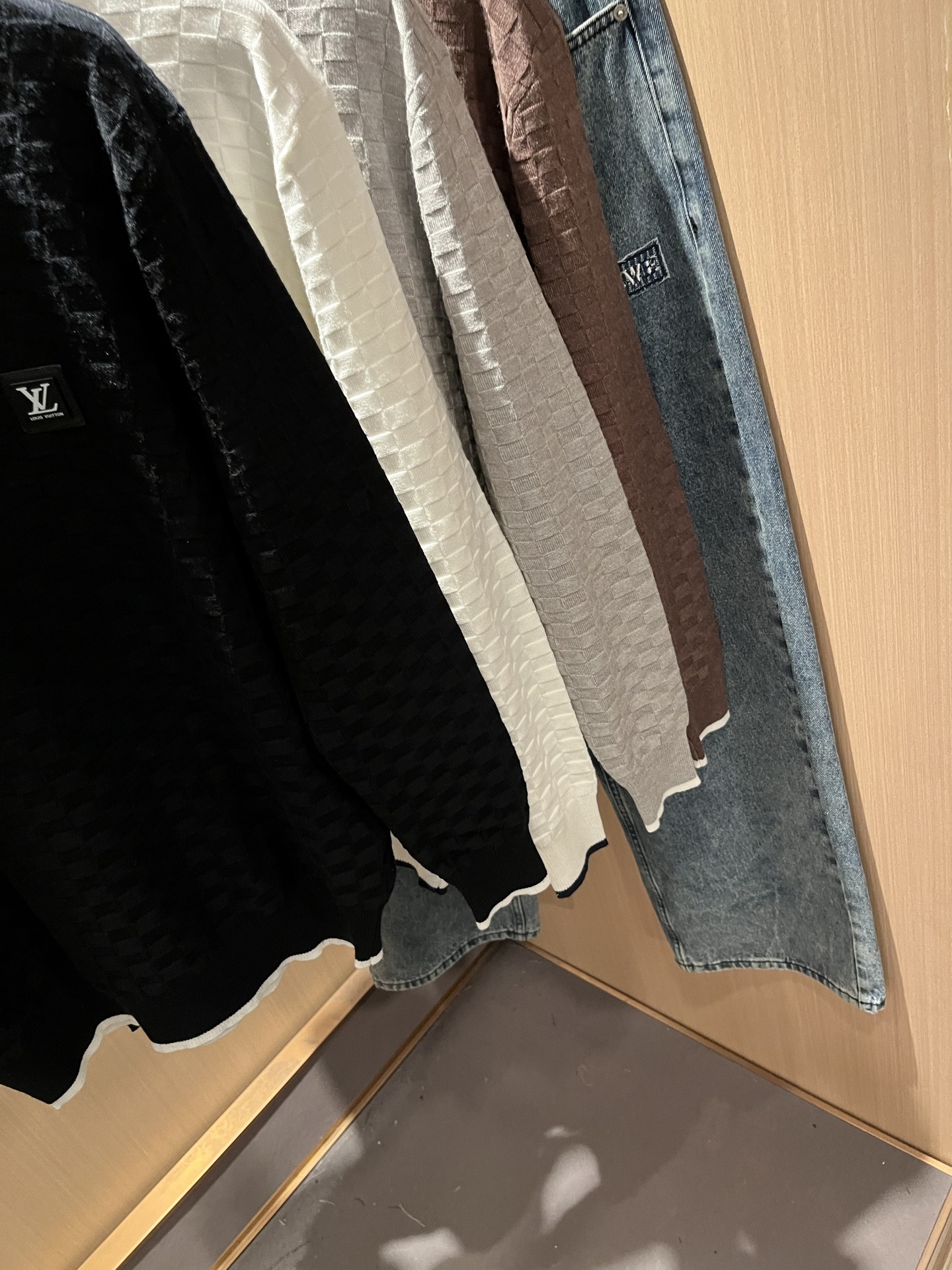 Louis Vuit*on 2025秋冬路易家族轻奢针织羊毛衫！路易家族的新高端，细节品质永远的那么完美