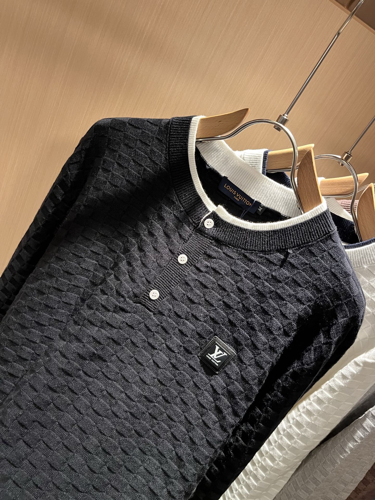 Louis Vuit*on 2025秋冬路易家族轻奢针织羊毛衫！路易家族的新高端，细节品质永远的那么完美