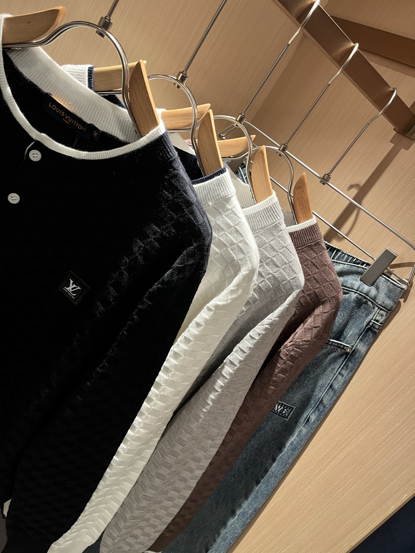 Louis Vuit*on 2025秋冬路易家族轻奢针织羊毛衫！路易家族的新高端，细节品质永远的那么完美