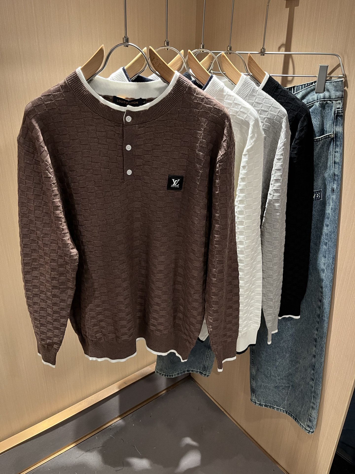 Louis Vuit*on 2025秋冬路易家族轻奢针织羊毛衫！路易家族的新高端，细节品质永远的那么完美