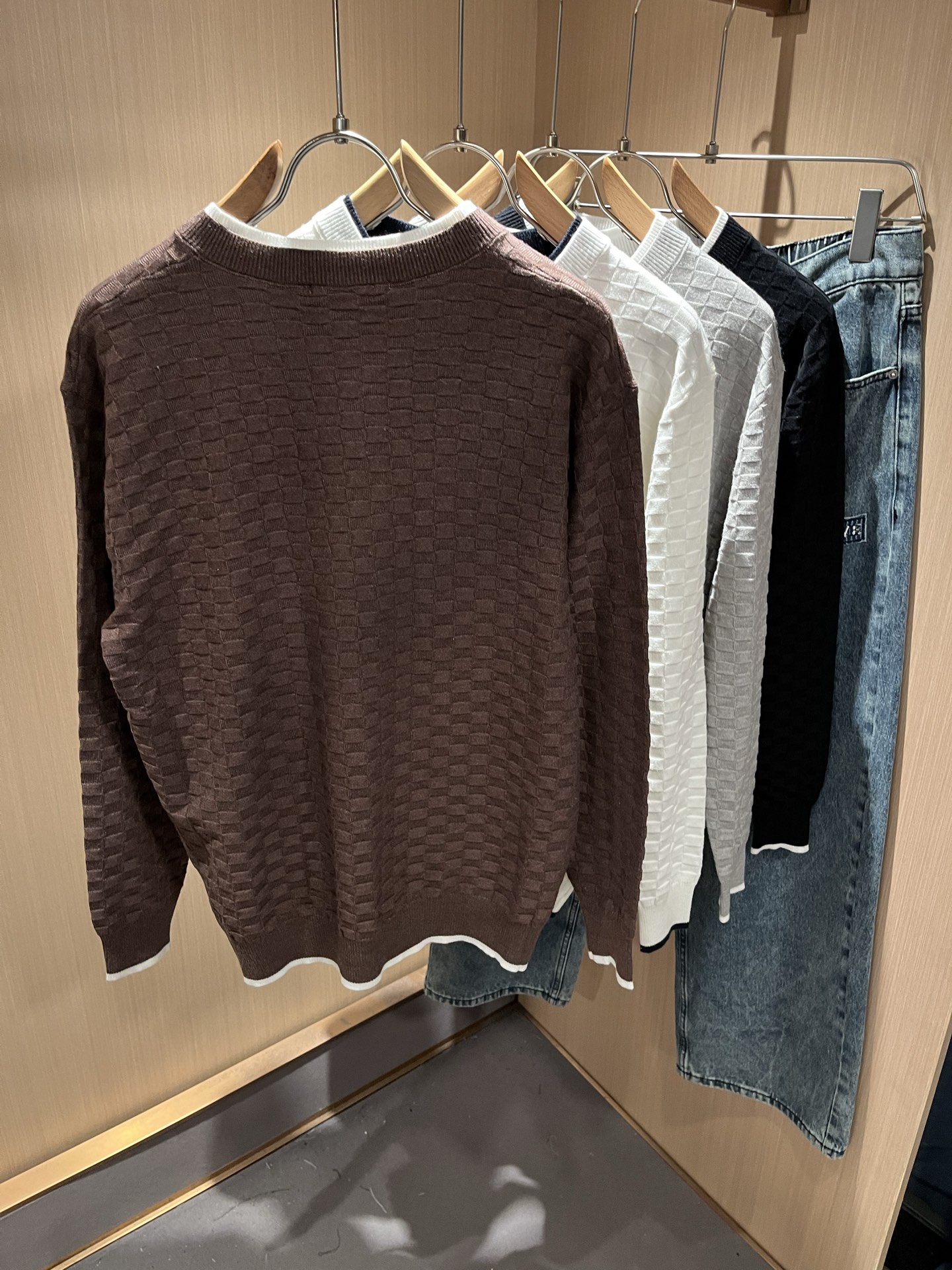 Louis Vuit*on 2025秋冬路易家族轻奢针织羊毛衫！路易家族的新高端，细节品质永远的那么完美