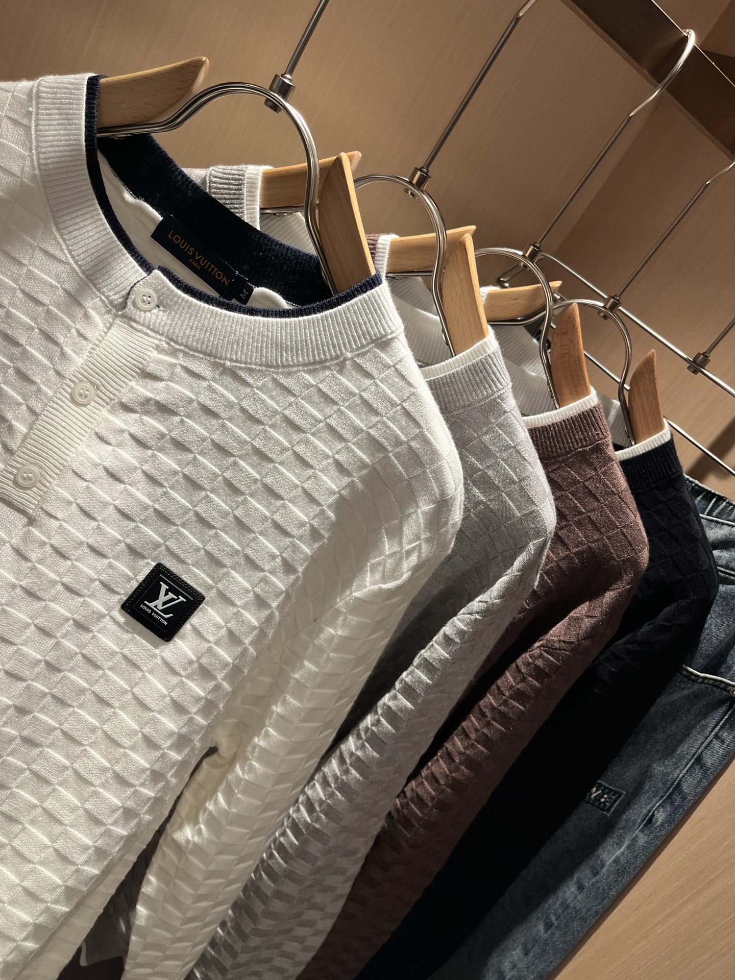 Louis Vuit*on 2025秋冬路易家族轻奢针织羊毛衫！路易家族的新高端，细节品质永远的那么完美