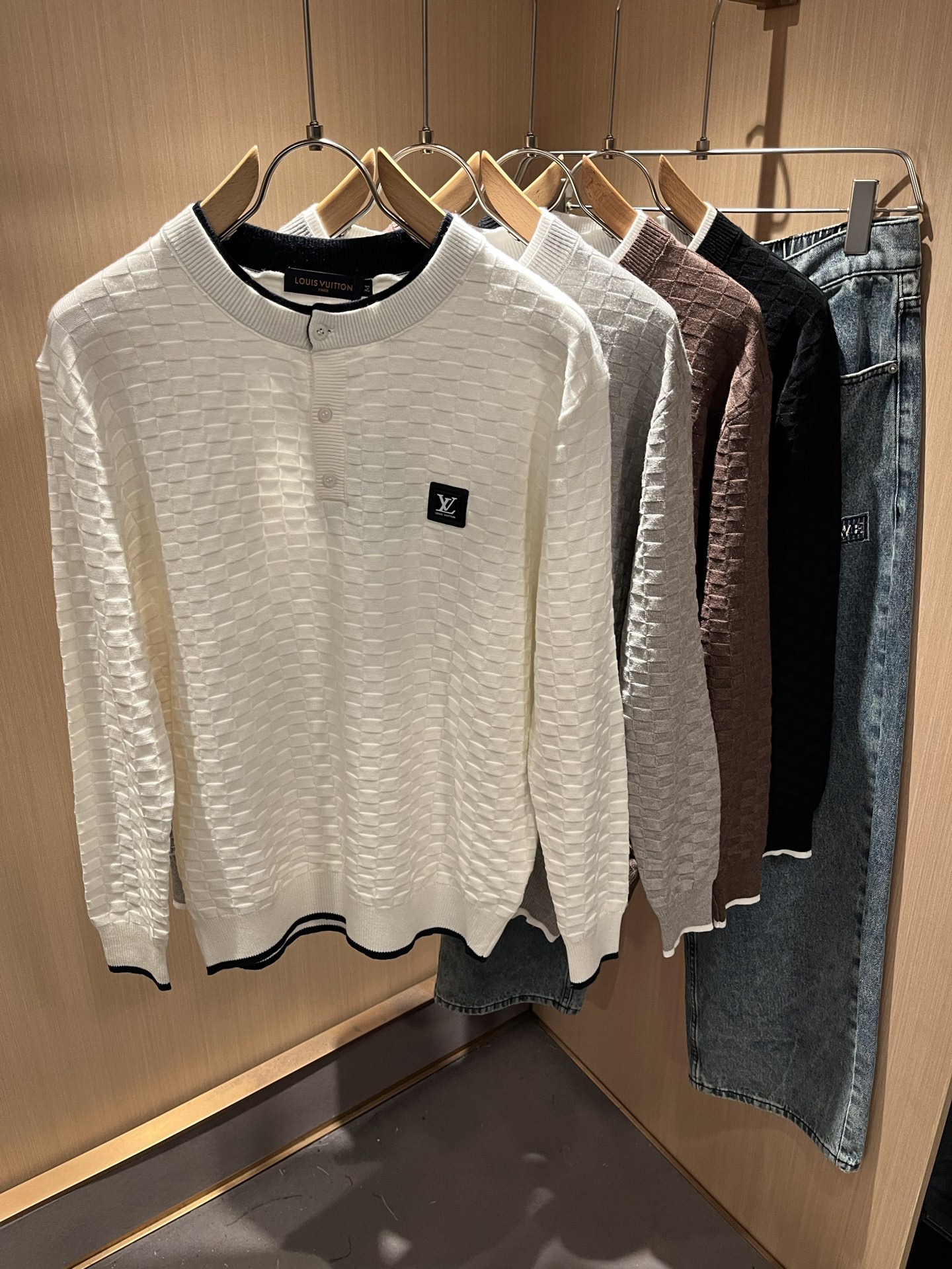 Louis Vuit*on 2025秋冬路易家族轻奢针织羊毛衫！路易家族的新高端，细节品质永远的那么完美