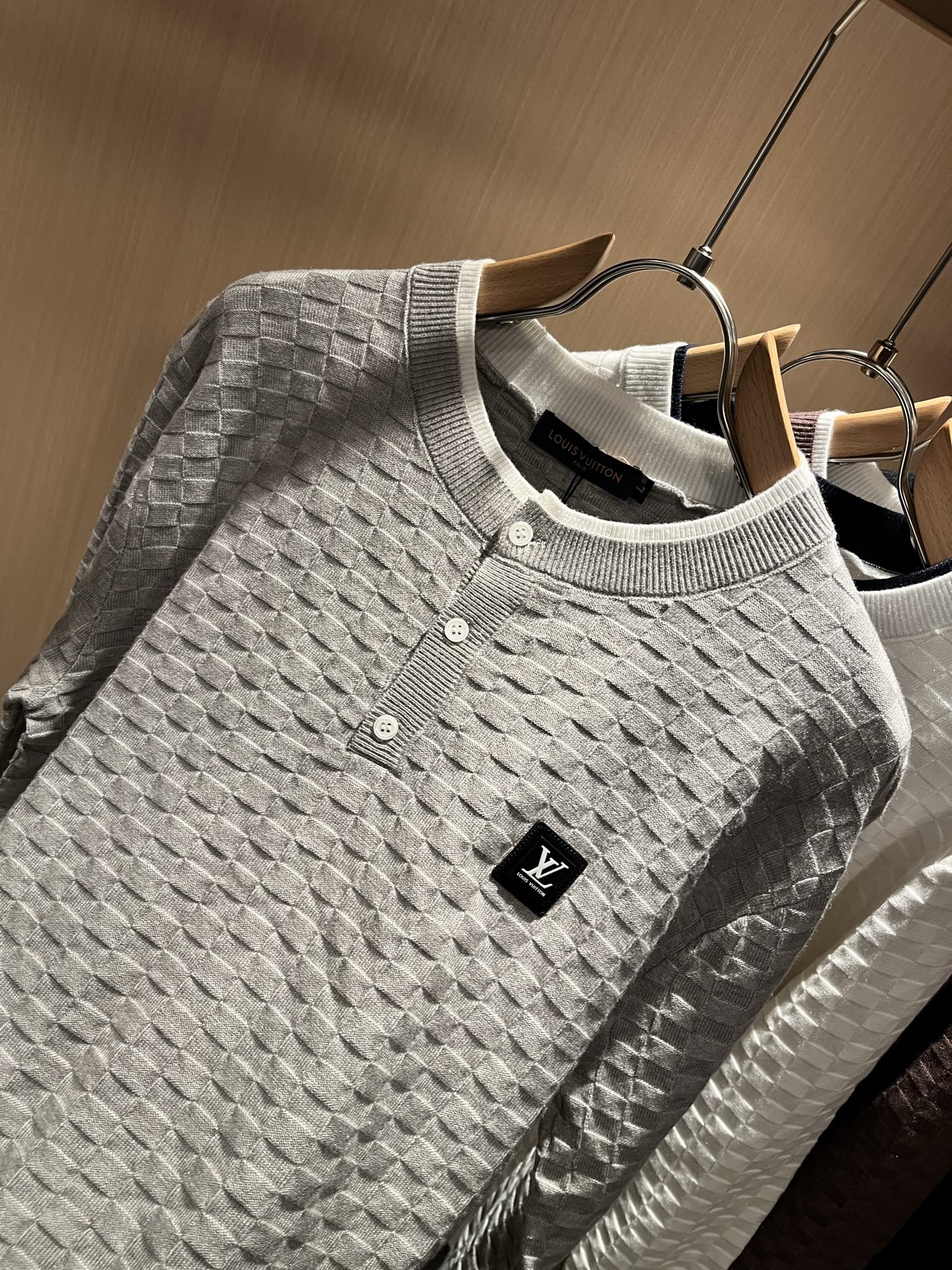 Louis Vuit*on 2025秋冬路易家族轻奢针织羊毛衫！路易家族的新高端，细节品质永远的那么完美