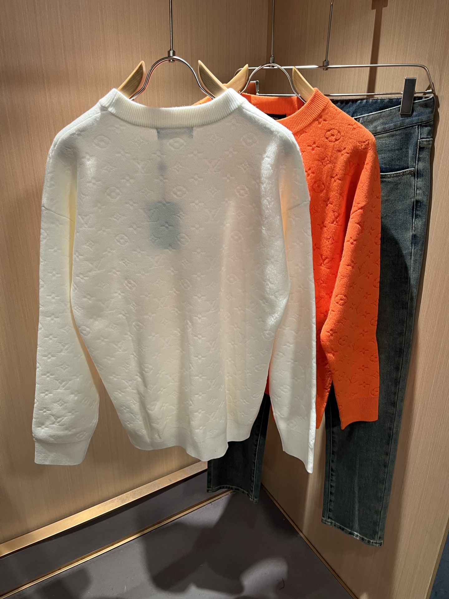 Louis Vuit*on 2025秋冬路易家族轻奢Monogram钩织针织羊毛衫！男女同款👫装饰！ 路