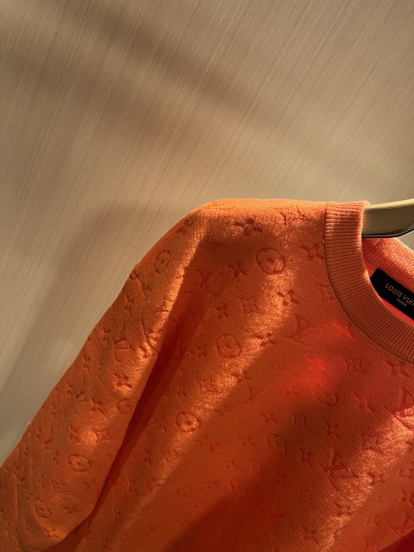 Louis Vuit*on 2025秋冬路易家族轻奢Monogram钩织针织羊毛衫！男女同款👫装饰！ 路