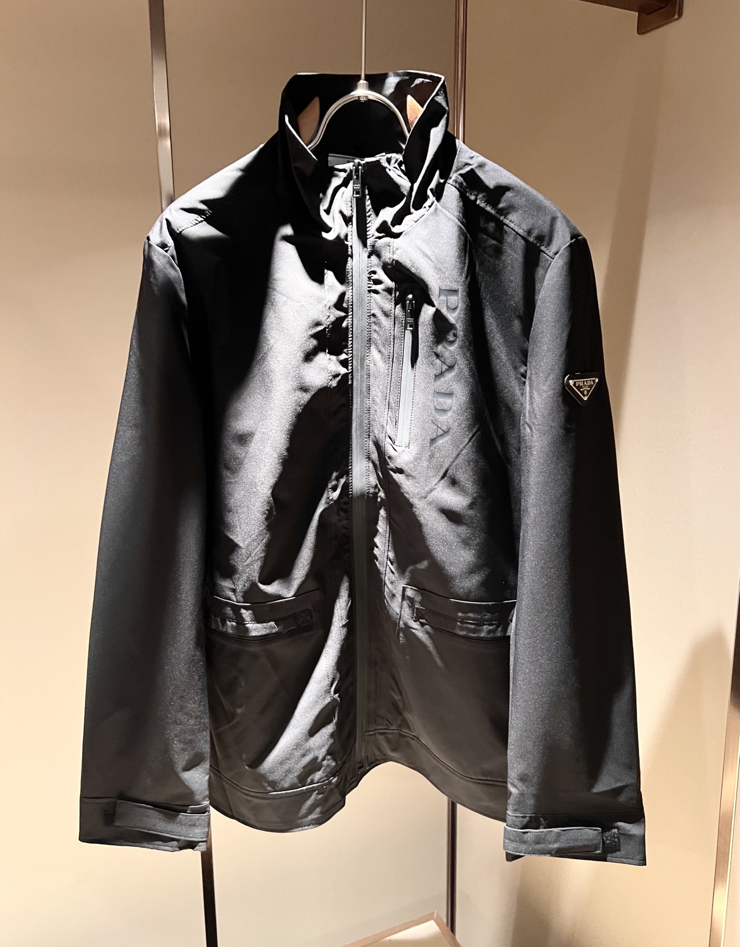 PRAD*A普*达2025秋冬休闲夹克外套，最新时尚休闲拉链夹克，时尚夹克外套!贸易公司渠道稀出，同步官