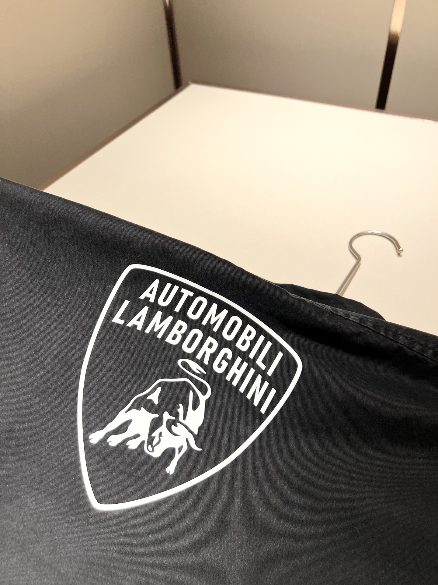 BALENCI*GA巴黎*家 2025秋冬新款男女同款👫衬衣，走秀图案印花时尚休闲衬衣，标志logo图案