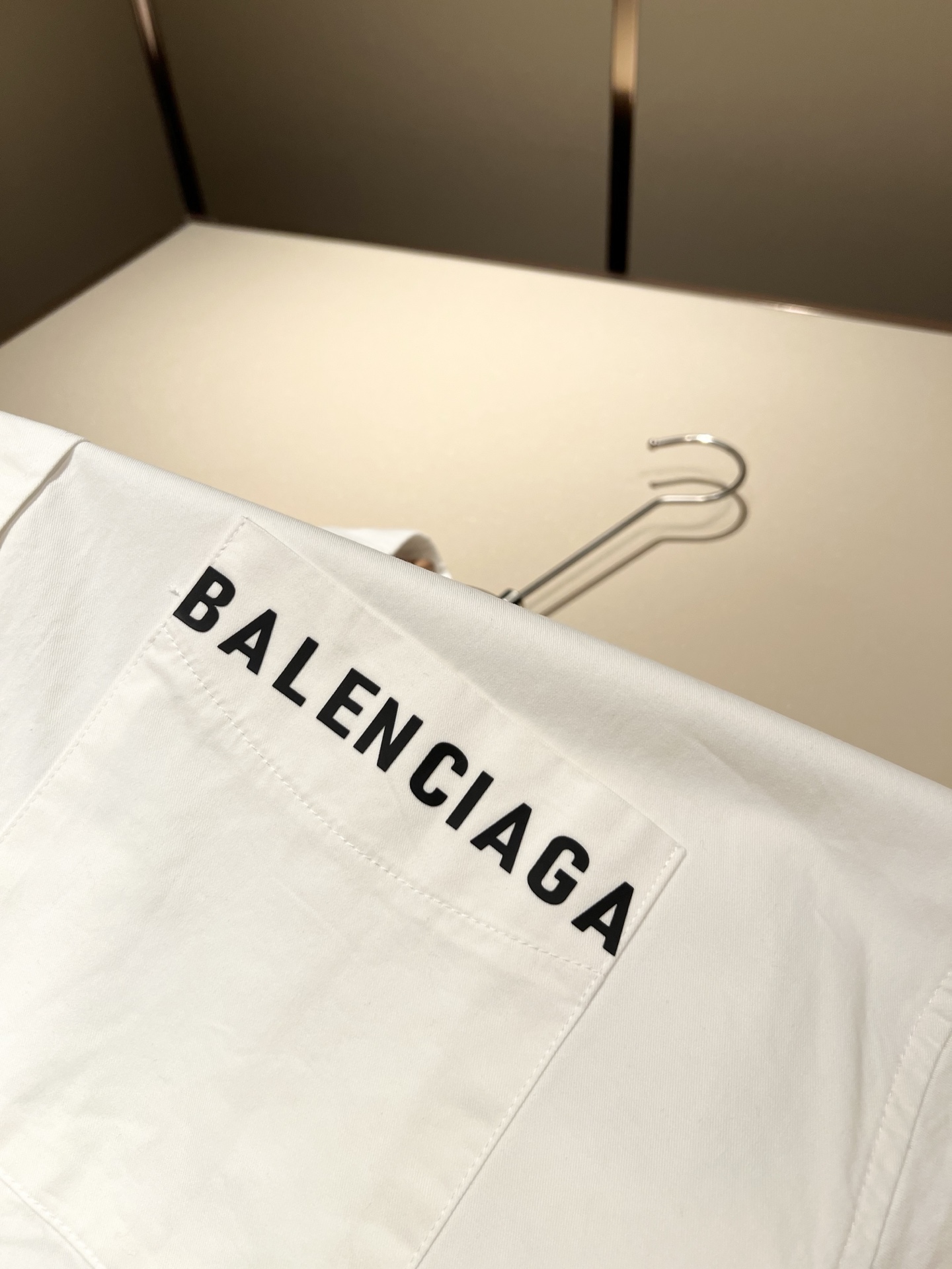 BALENCI*GA巴黎*家 2025秋冬新款男女同款👫衬衣，走秀图案印花时尚休闲衬衣，标志logo图案