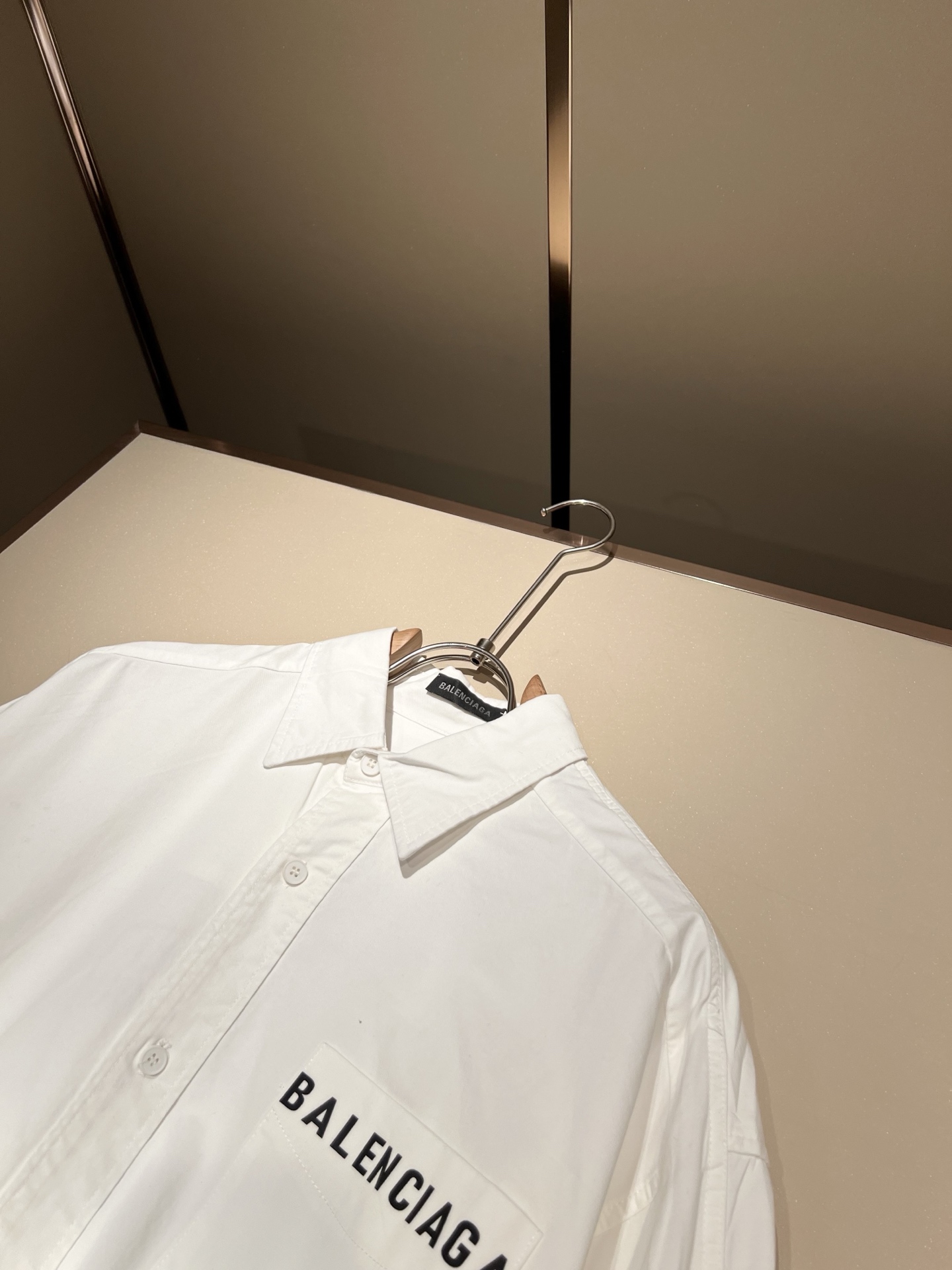 BALENCI*GA巴黎*家 2025秋冬新款男女同款👫衬衣，走秀图案印花时尚休闲衬衣，标志logo图案