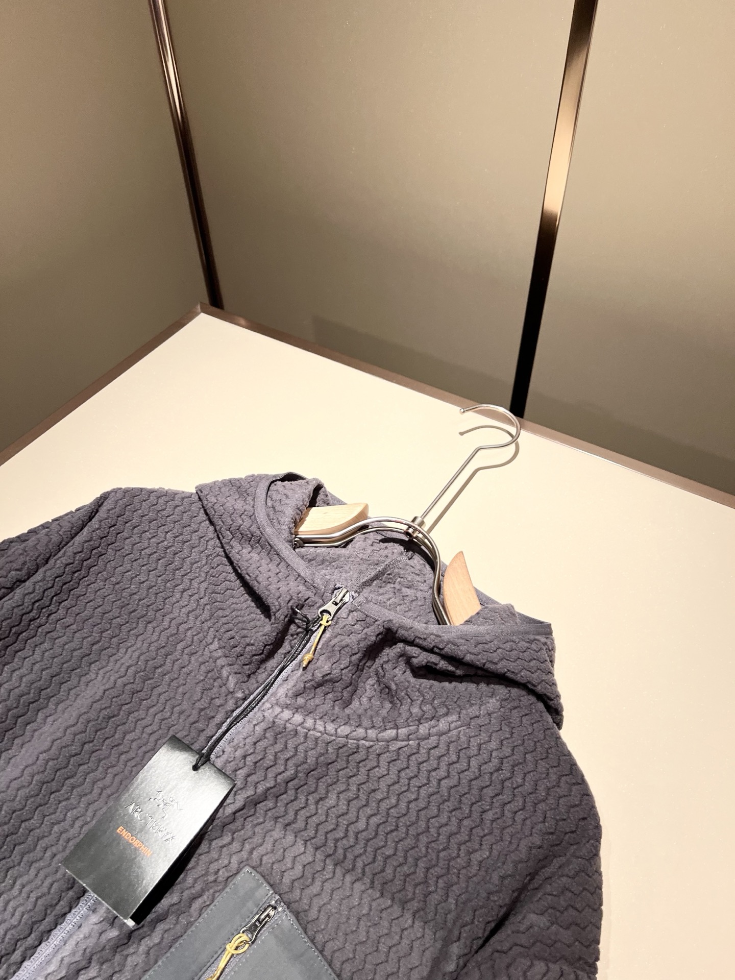 ARCTER*X始*祖鸟 2025秋冬新款男女同款👫夹克外套，户外品牌可能大家第一想到的就是加拿大鹅、始