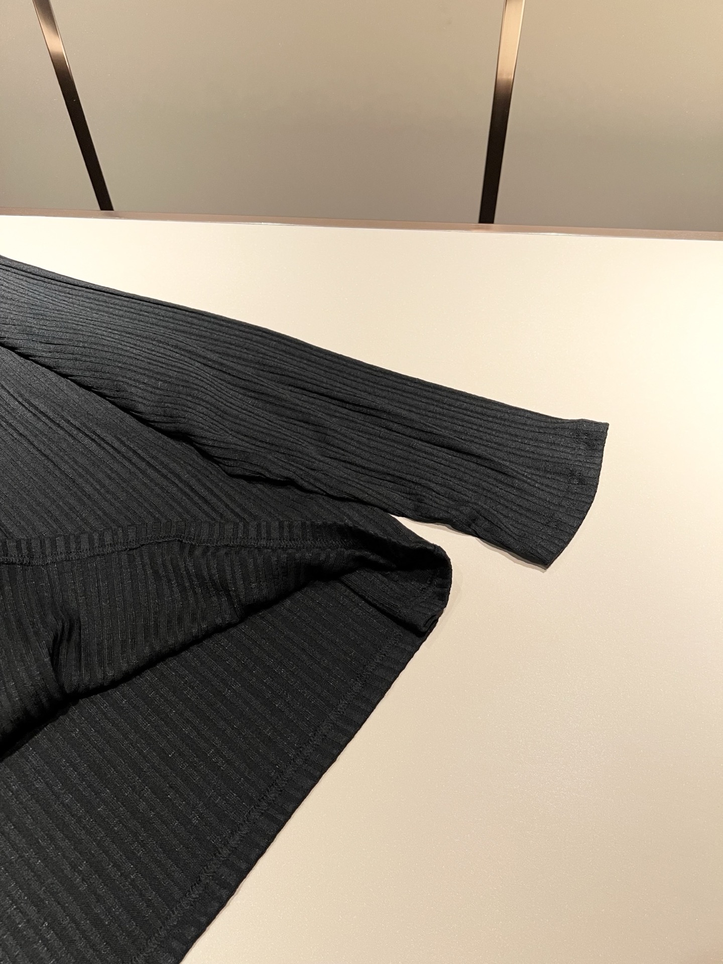 马吉拉 maison margiel 2025秋冬新款男女同款👫休闲针织羊毛衫，专柜同步发售！定制专属羊