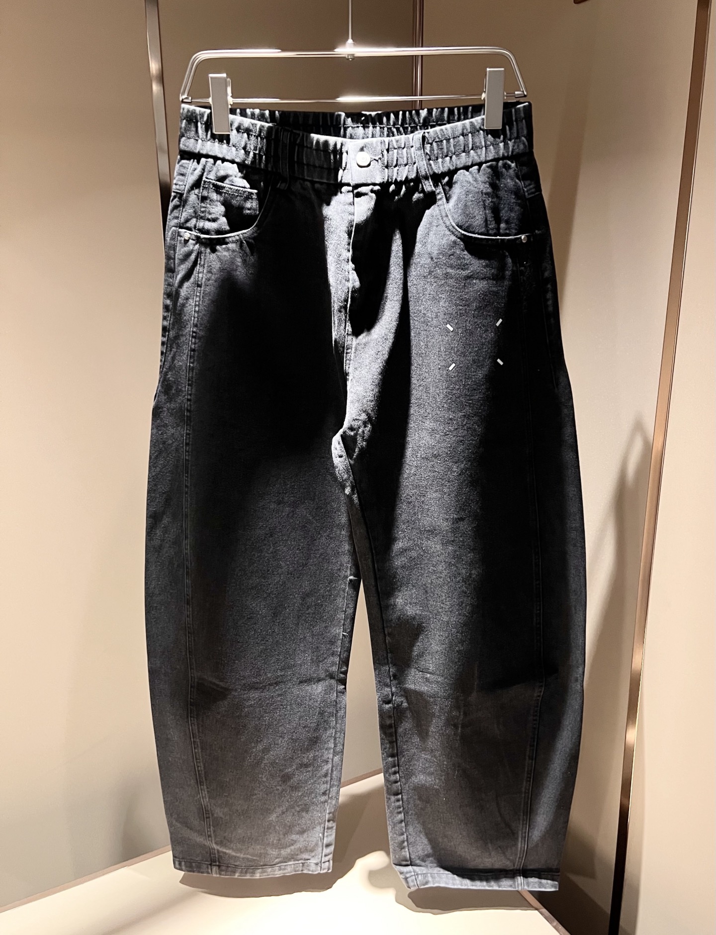 马吉拉 maison margiel 2025秋冬新款男女同款👫休闲牛仔裤，专柜同步发售！定制专属洗水纯