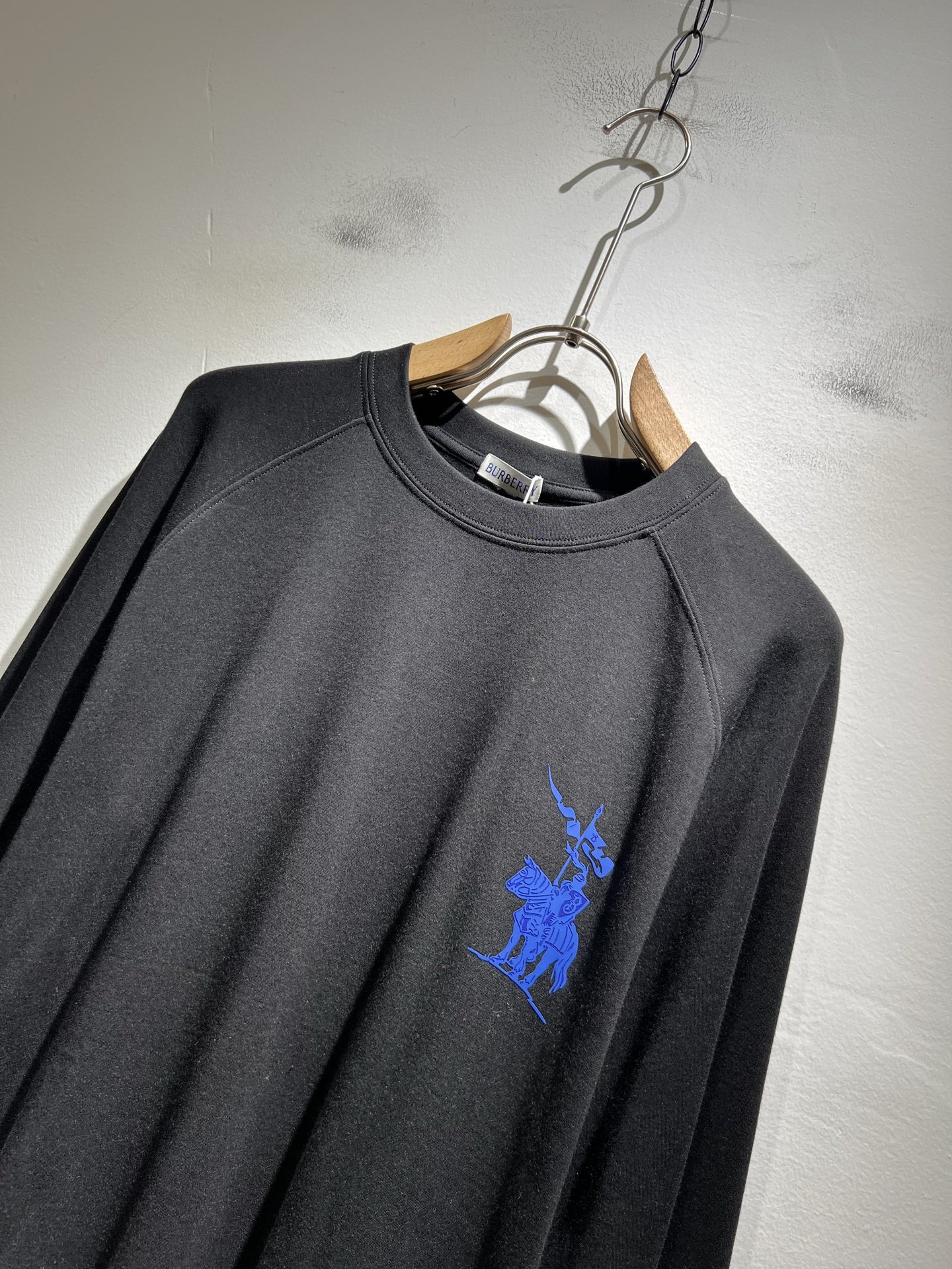 BURBER*Y巴*莉2025秋冬新品男女同款👫长袖打底衫，重磅来袭，最近比较火热的环保纯棉面料制作而成