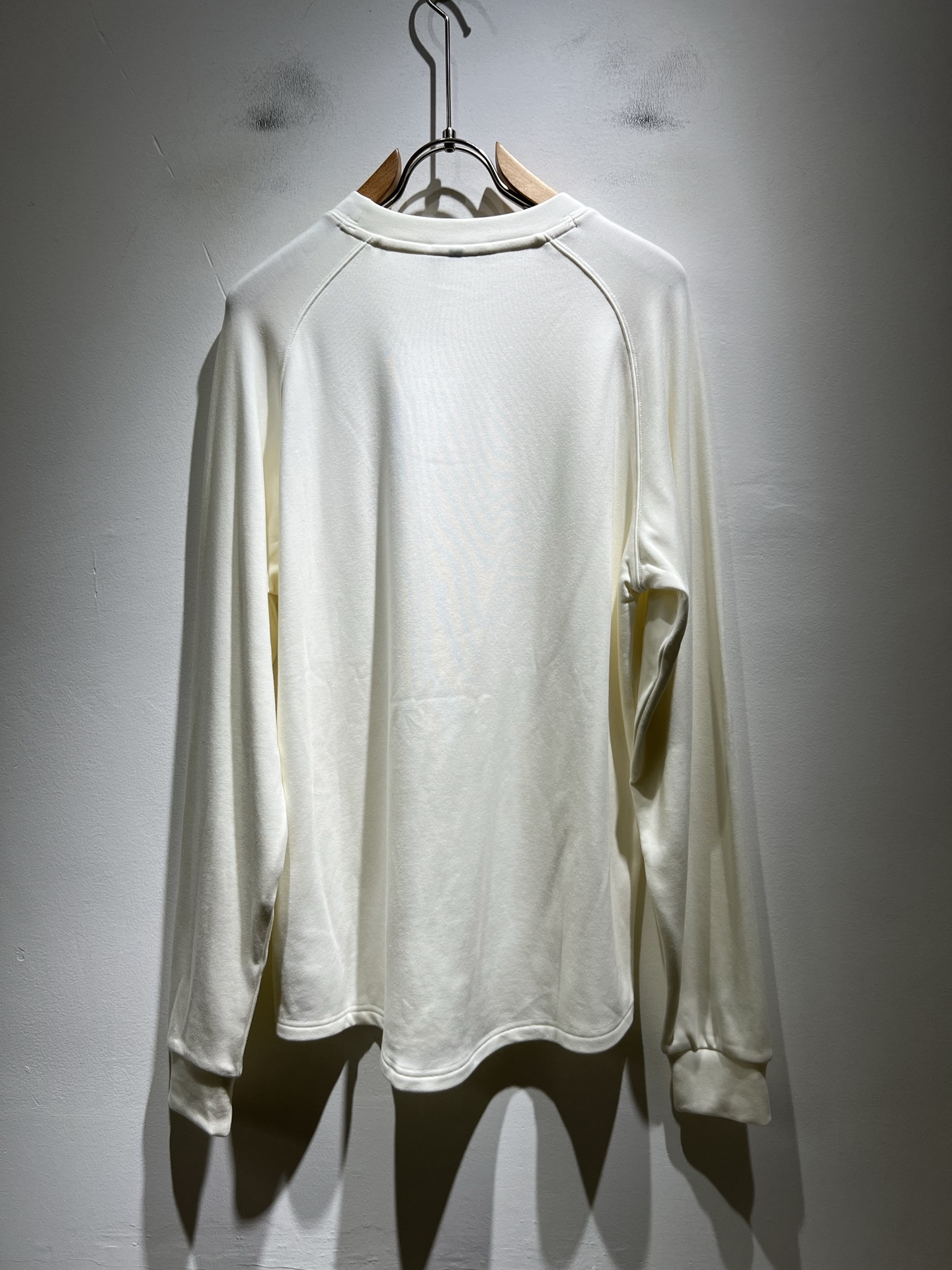 BALENCI*GA巴黎*家 2025秋冬新款男女同款👫长袖打底衫！走秀图案印花时尚休闲短袖T恤衫！设计