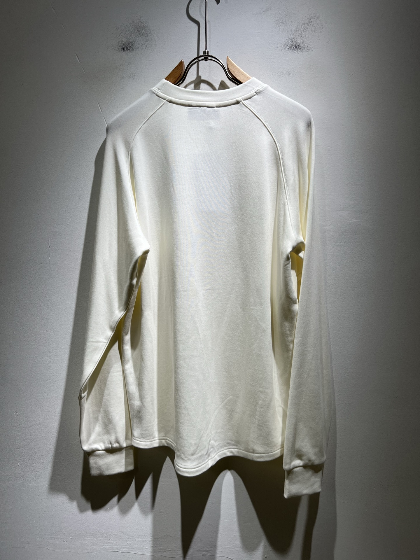 Gucc*古家 2025秋冬新款男女同情侣款👫休闲宽松棉质圆领长袖打底衫！贸易公司渠道稀出，同步官网发售