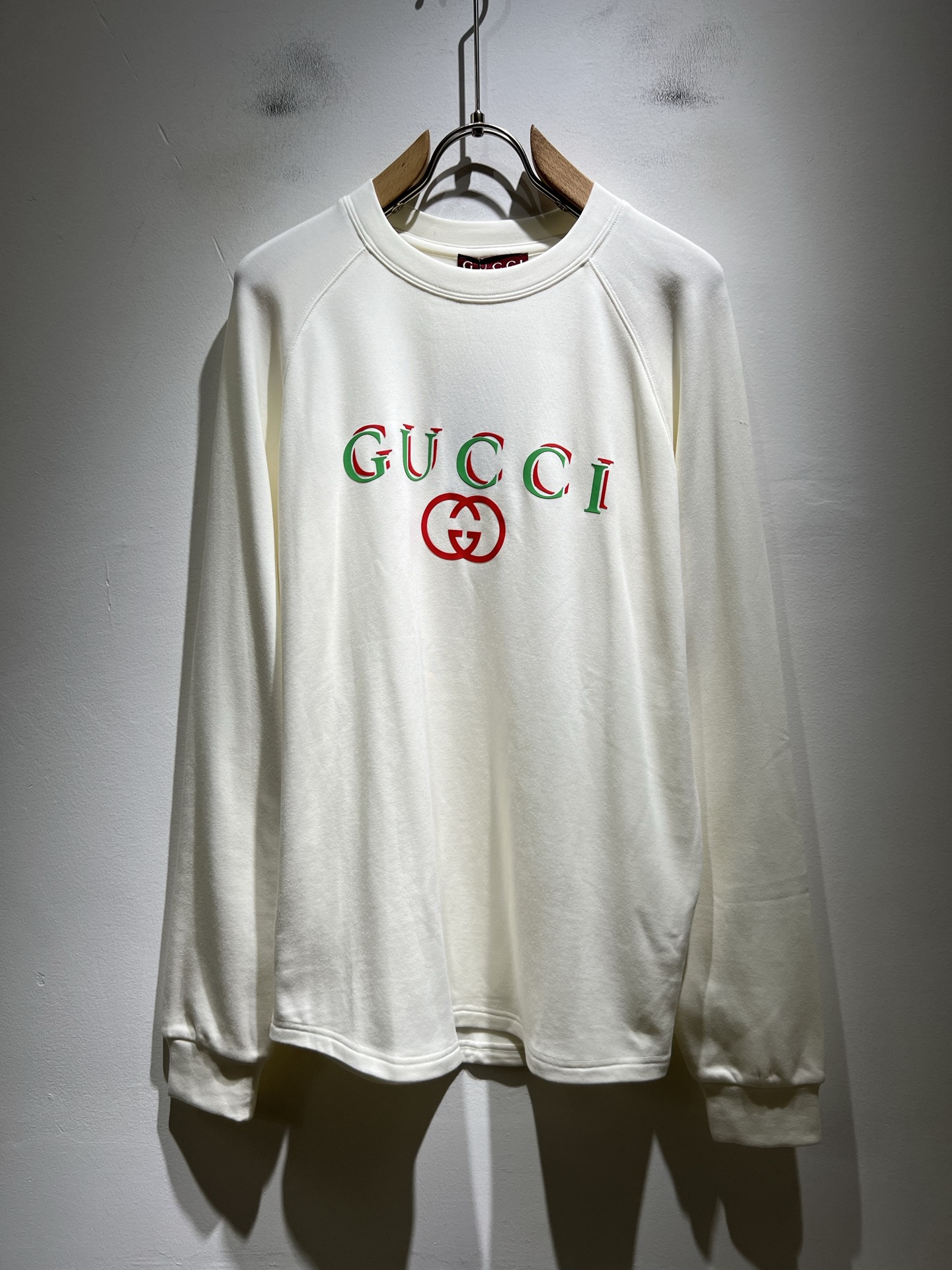 Gucc*古家 2025秋冬新款男女同情侣款👫休闲宽松棉质圆领长袖打底衫！贸易公司渠道稀出，同步官网发售