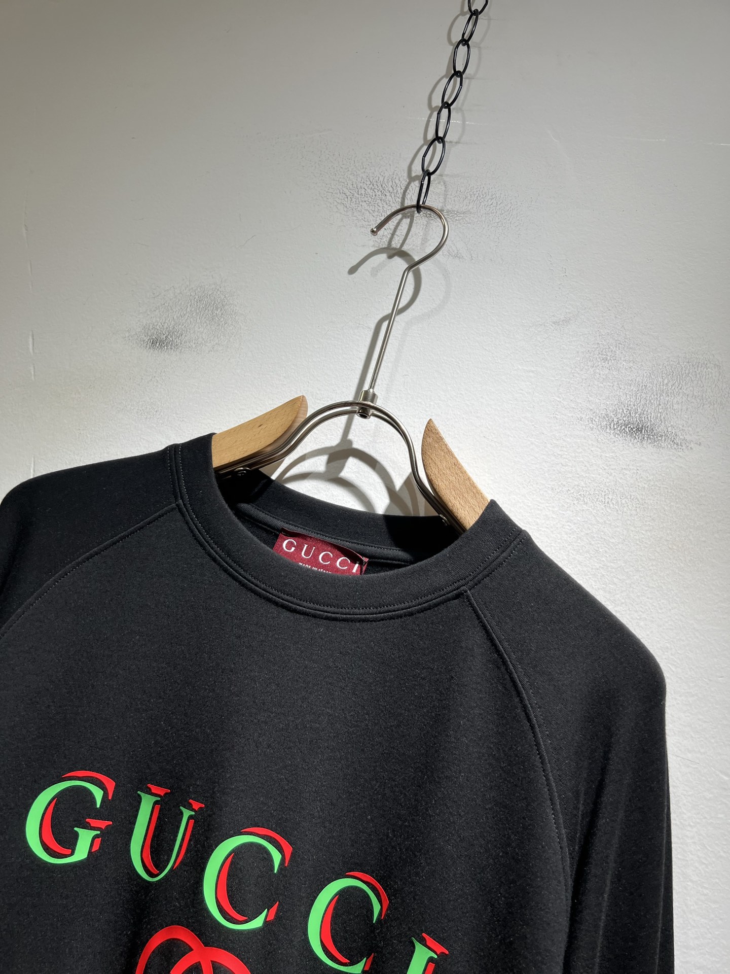 Gucc*古家 2025秋冬新款男女同情侣款👫休闲宽松棉质圆领长袖打底衫！贸易公司渠道稀出，同步官网发售