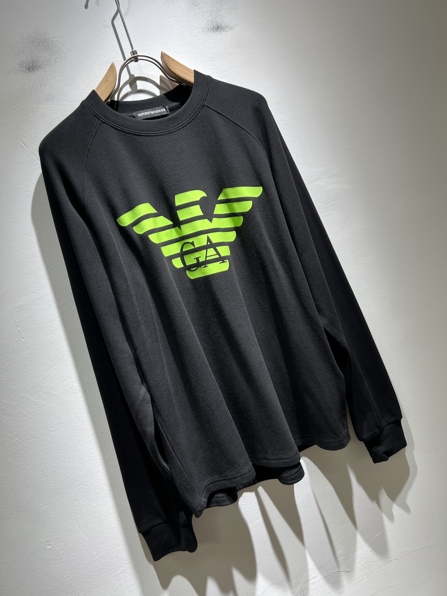 Arman阿*尼2025秋冬新款男女同款👫休闲长袖打底衫，原单代工厂订单，标志😊logo压胶设计！简洁的