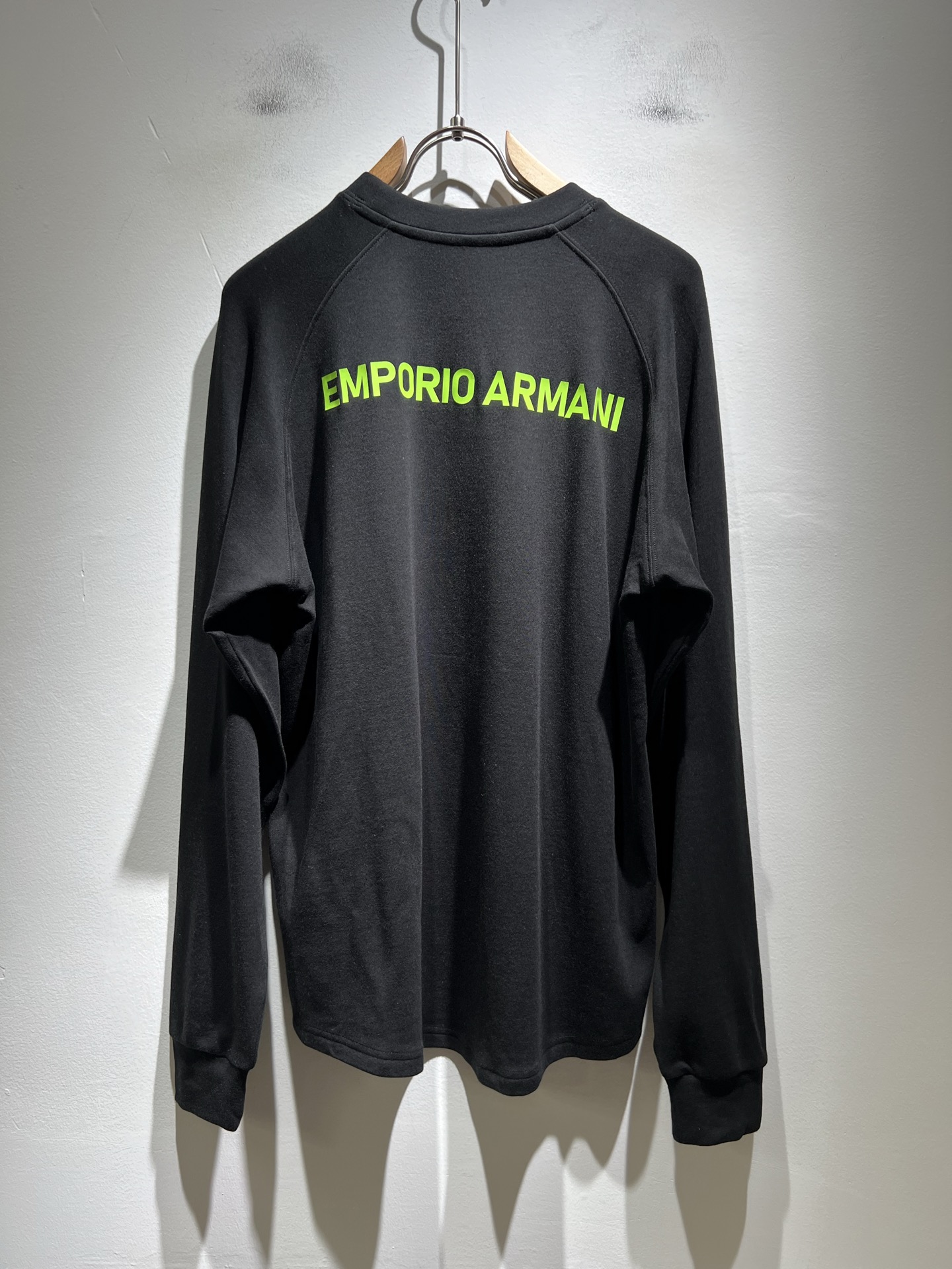 Arman阿*尼2025秋冬新款男女同款👫休闲长袖打底衫，原单代工厂订单，标志😊logo压胶设计！简洁的