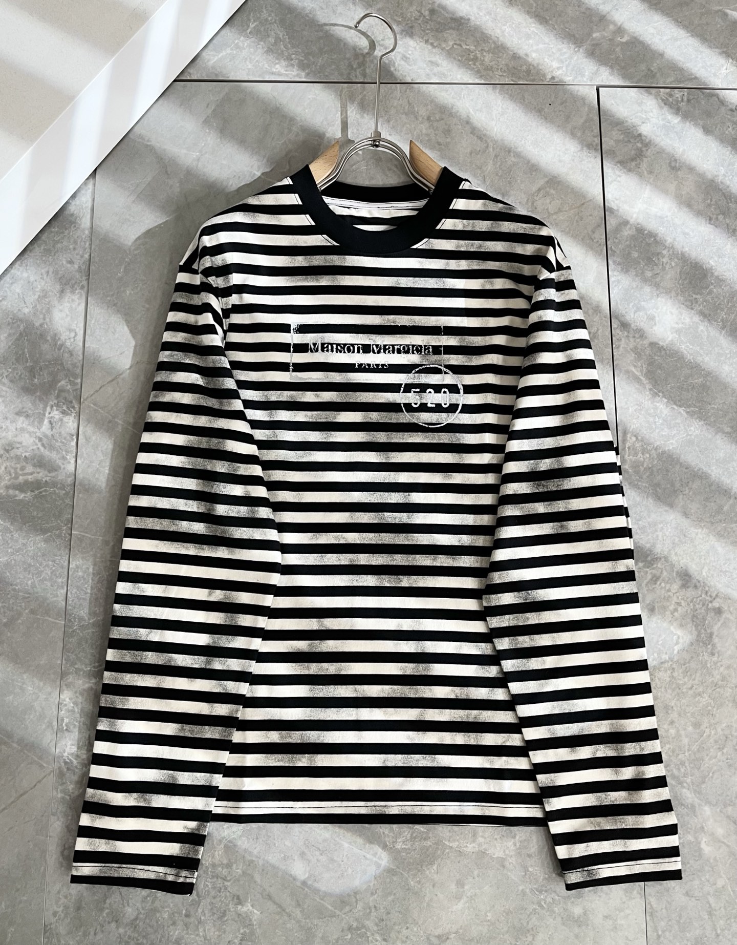 马吉拉 maison margiel 2025秋冬新款打底衫，，专柜同步发售！定制专属洗水纯棉面料，胸前