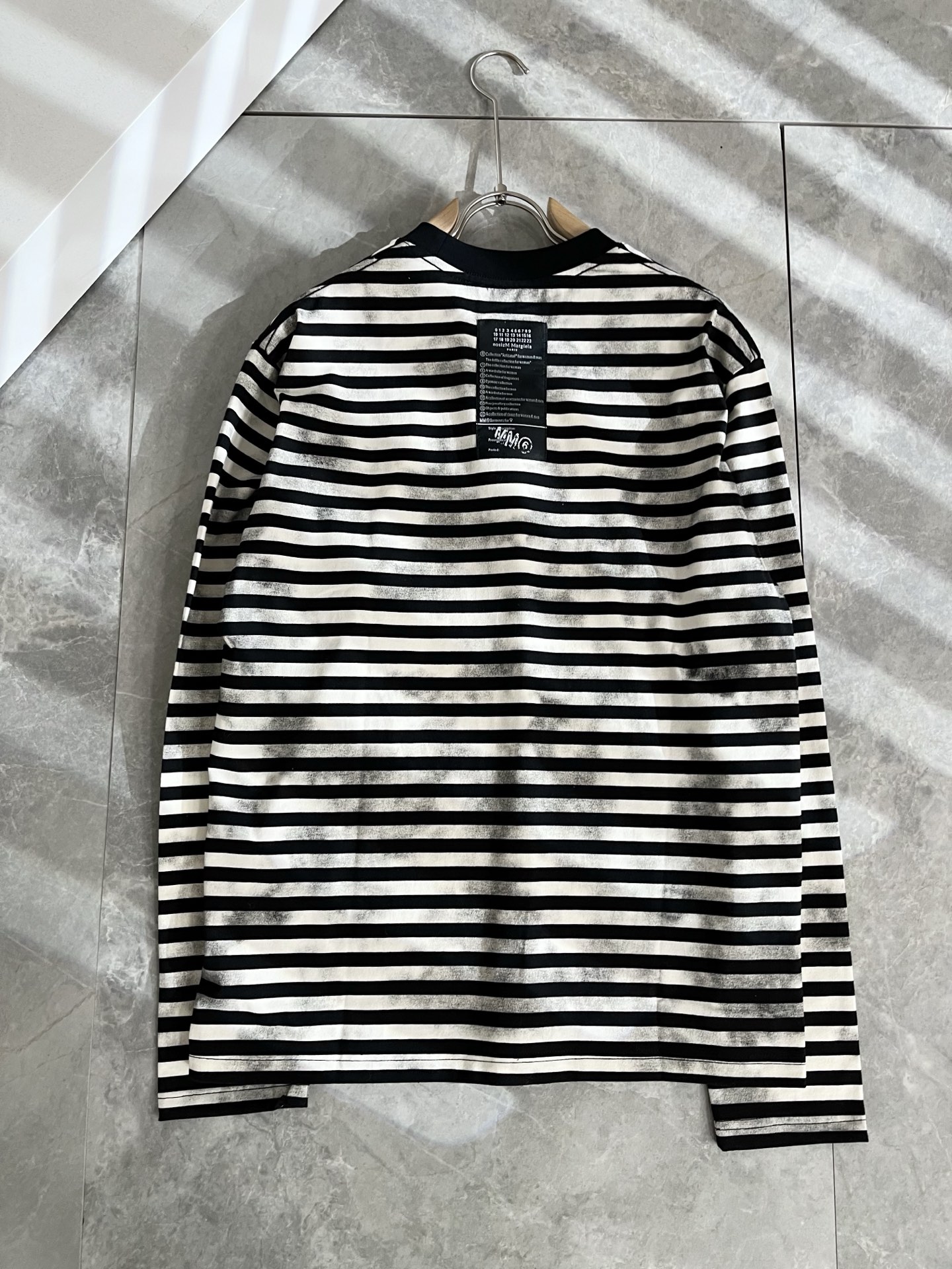 马吉拉 maison margiel 2025秋冬新款打底衫，，专柜同步发售！定制专属洗水纯棉面料，胸前