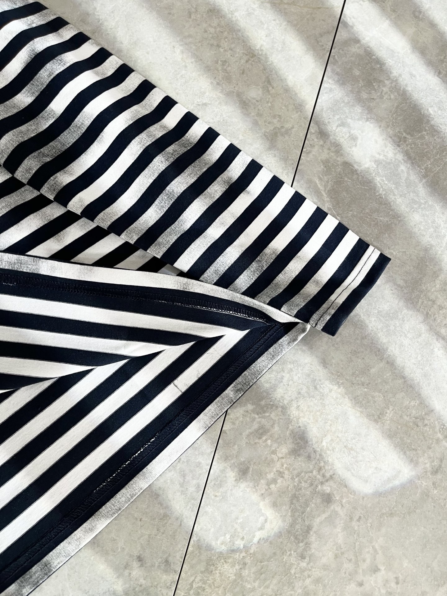 马吉拉 maison margiel 2025秋冬新款打底衫，，专柜同步发售！定制专属洗水纯棉面料，胸前