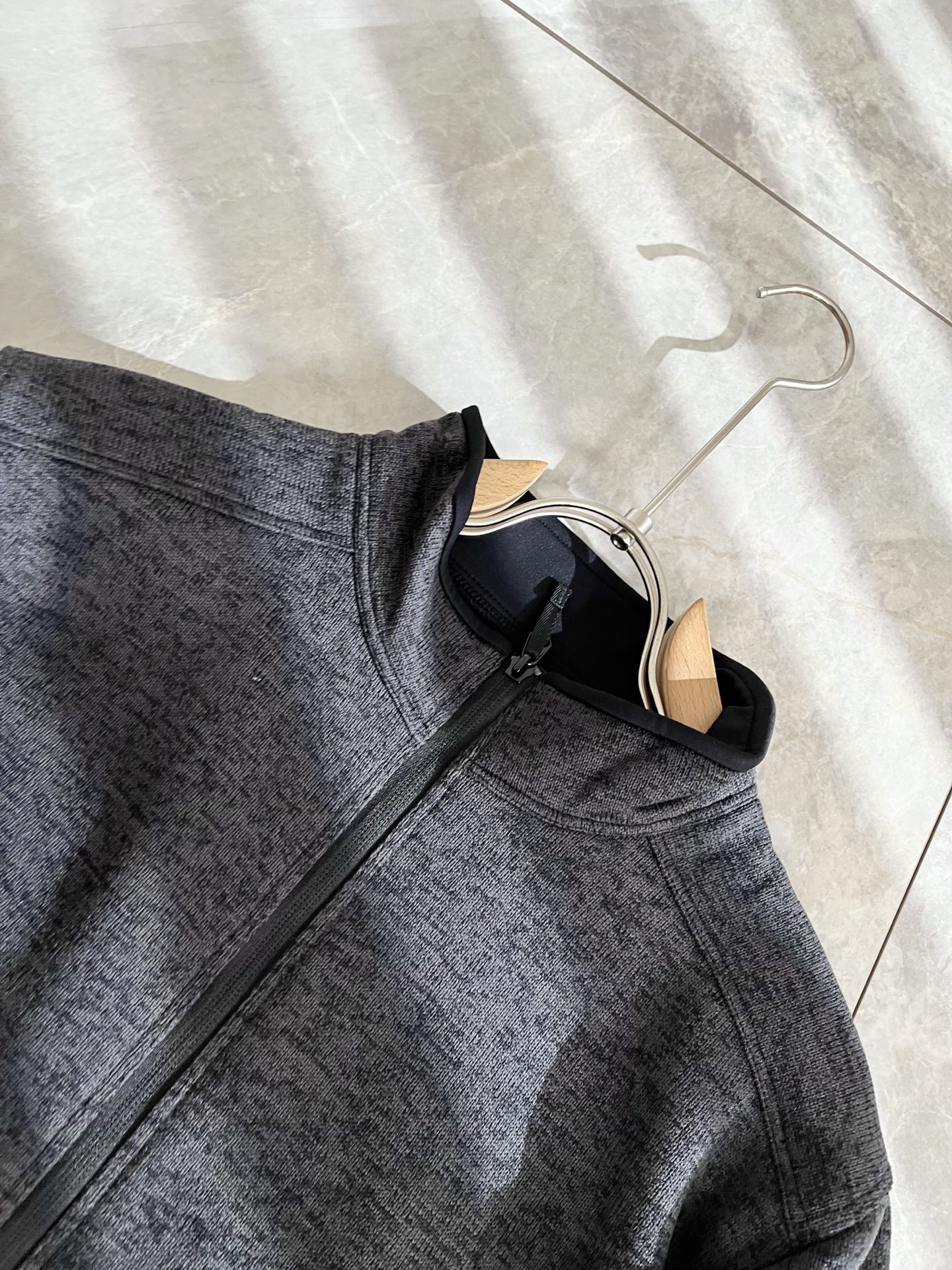 ARCTER*X始*祖鸟 2025秋冬新款男女同款👫夹克外套，户外品牌可能大家第一想到的就是加拿大鹅、始