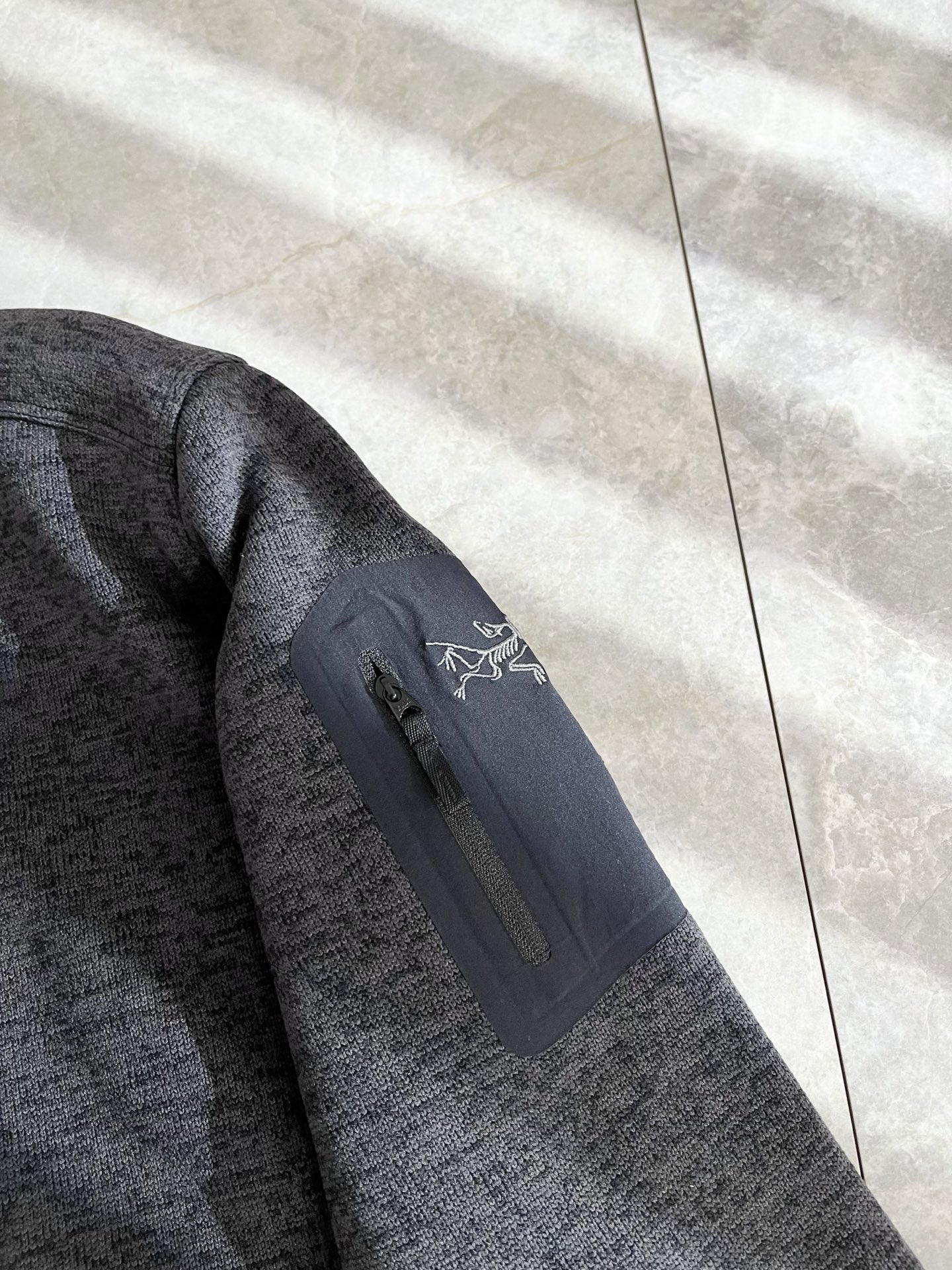 ARCTER*X始*祖鸟 2025秋冬新款男女同款👫夹克外套，户外品牌可能大家第一想到的就是加拿大鹅、始