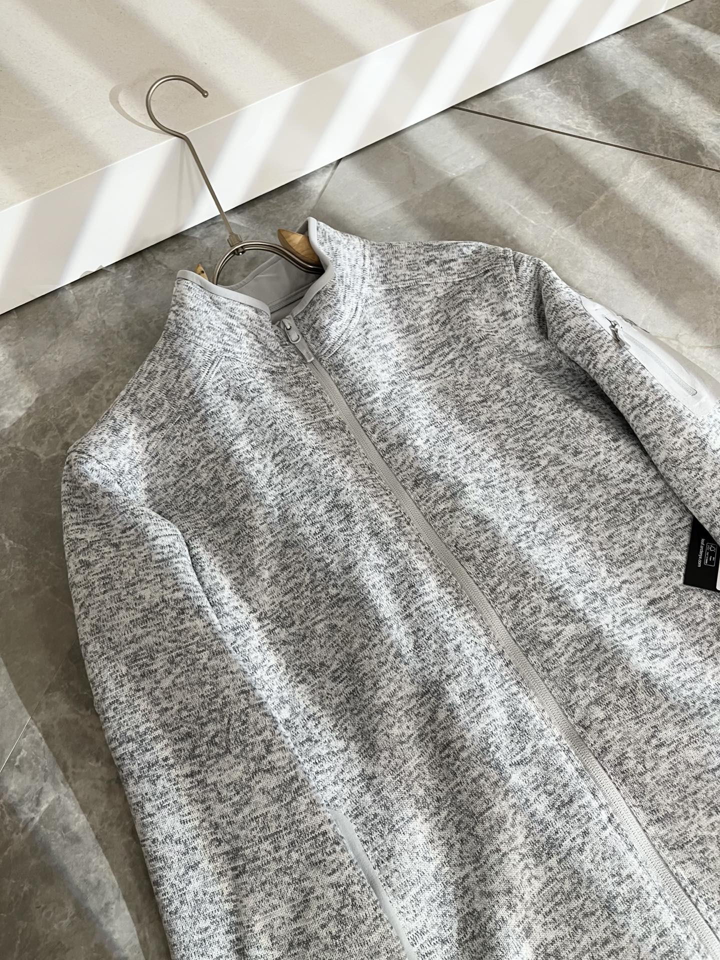 ARCTER*X始*祖鸟 2025秋冬新款男女同款👫夹克外套，户外品牌可能大家第一想到的就是加拿大鹅、始