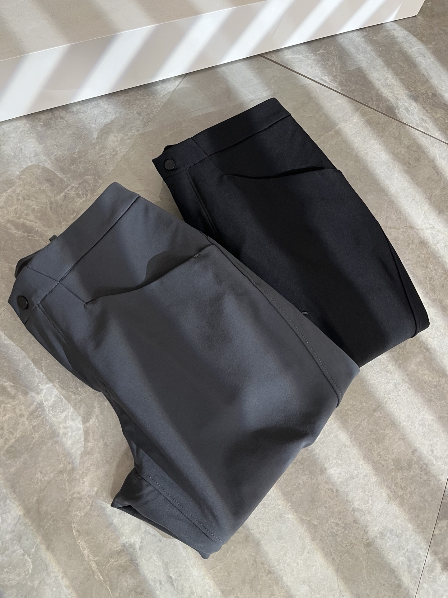 ARCTER*X始*祖鸟 2025秋冬新款休闲运动风格休闲裤，户外品牌可能大家第一想到的就是加拿大鹅、始