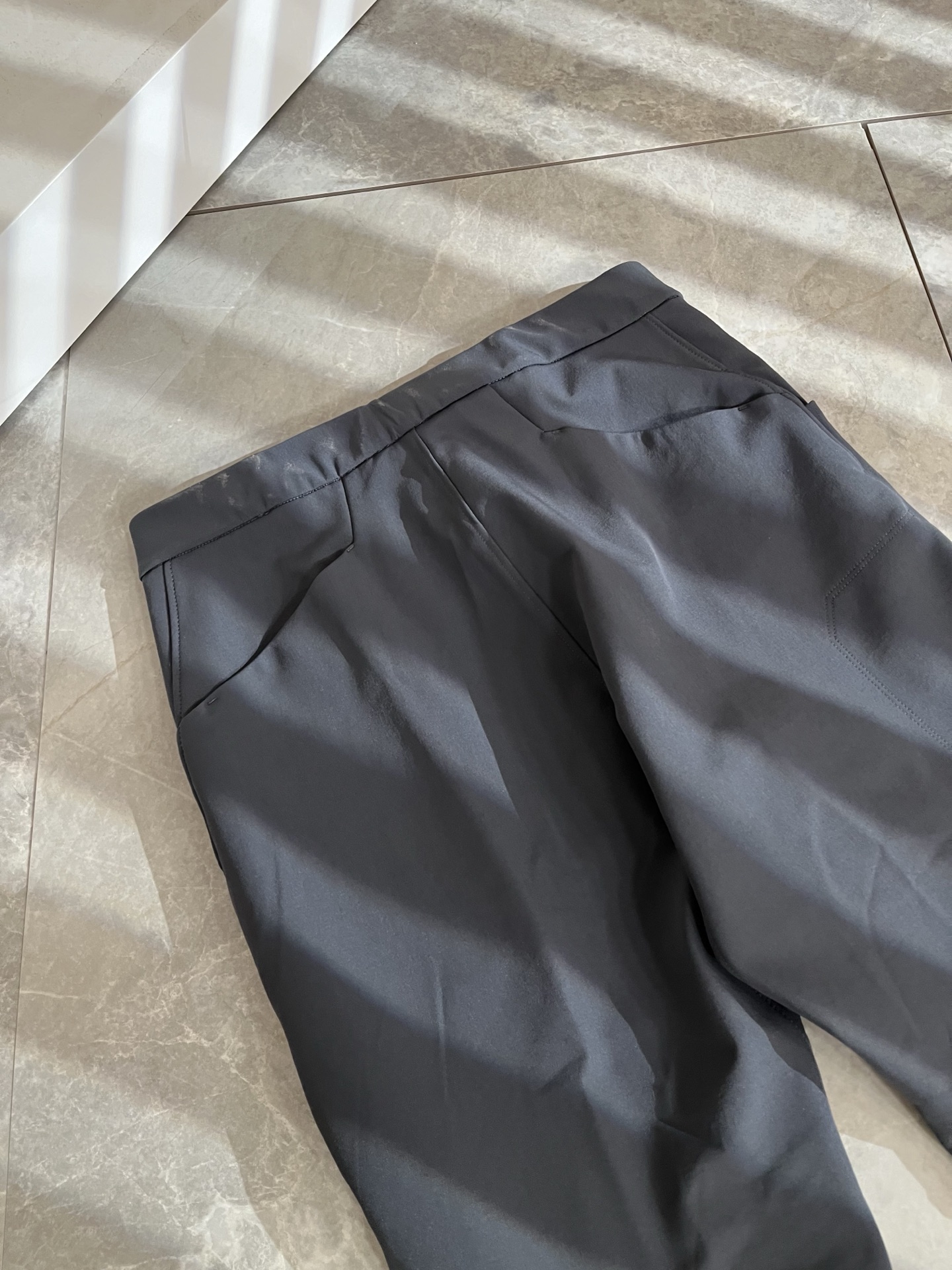 ARCTER*X始*祖鸟 2025秋冬新款休闲运动风格休闲裤，户外品牌可能大家第一想到的就是加拿大鹅、始