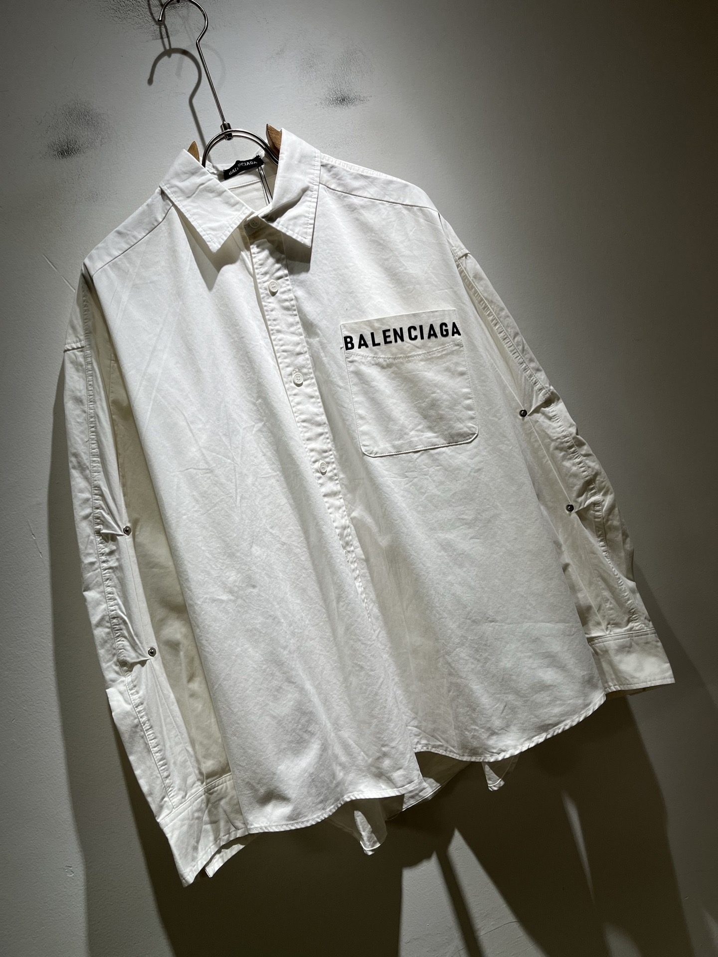 BALENCI*GA巴黎*家 2025秋冬新款男女同款👫衬衣，走秀图案印花时尚休闲衬衣，标志logo图案