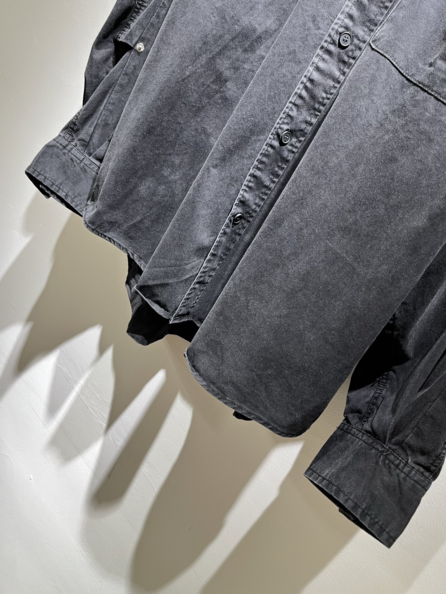 BALENCI*GA巴黎*家 2025秋冬新款男女同款👫衬衣，走秀图案印花时尚休闲衬衣，标志logo图案