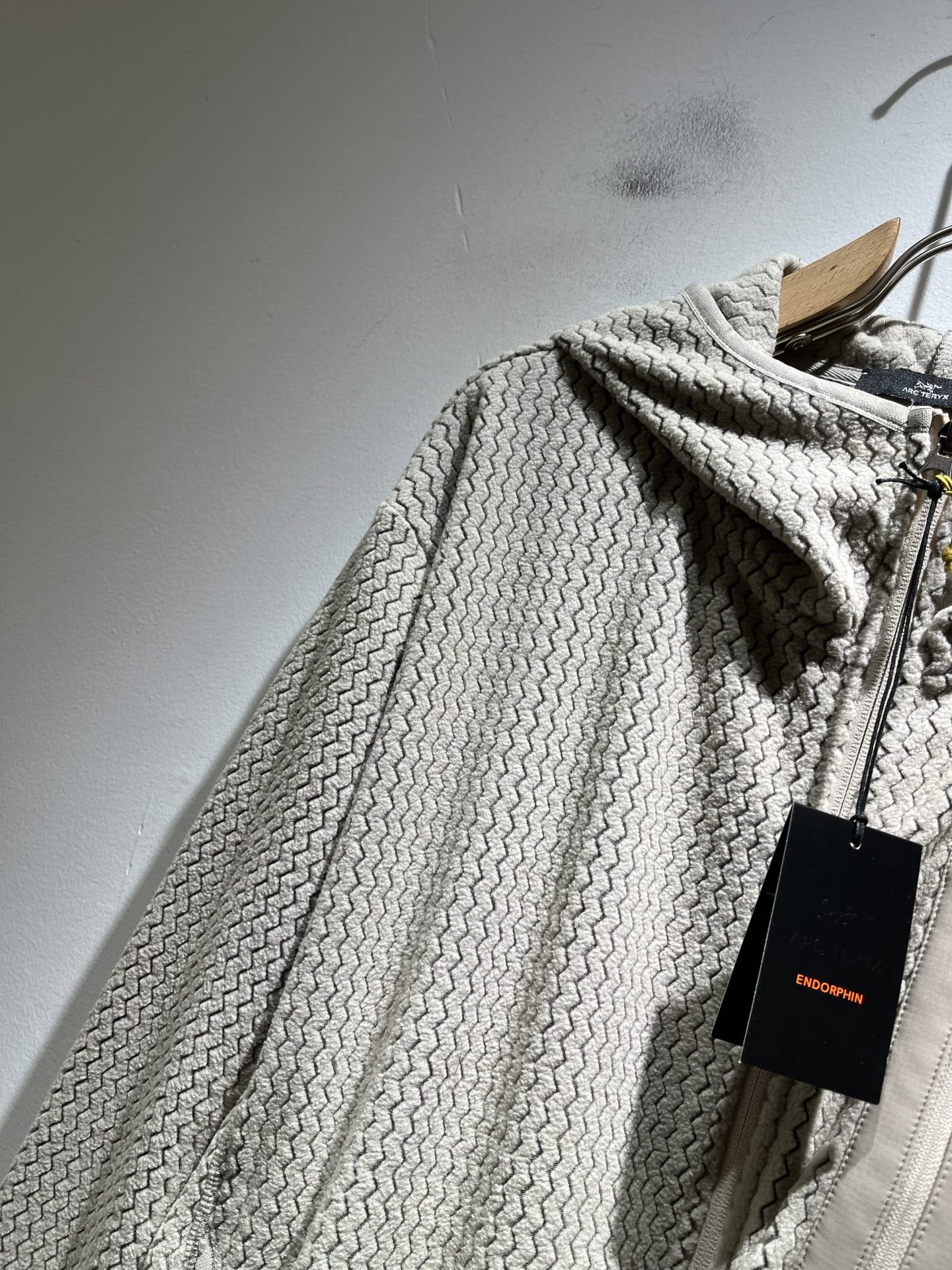 ARCTER*X始*祖鸟 2025秋冬新款男女同款👫夹克外套，户外品牌可能大家第一想到的就是加拿大鹅、始