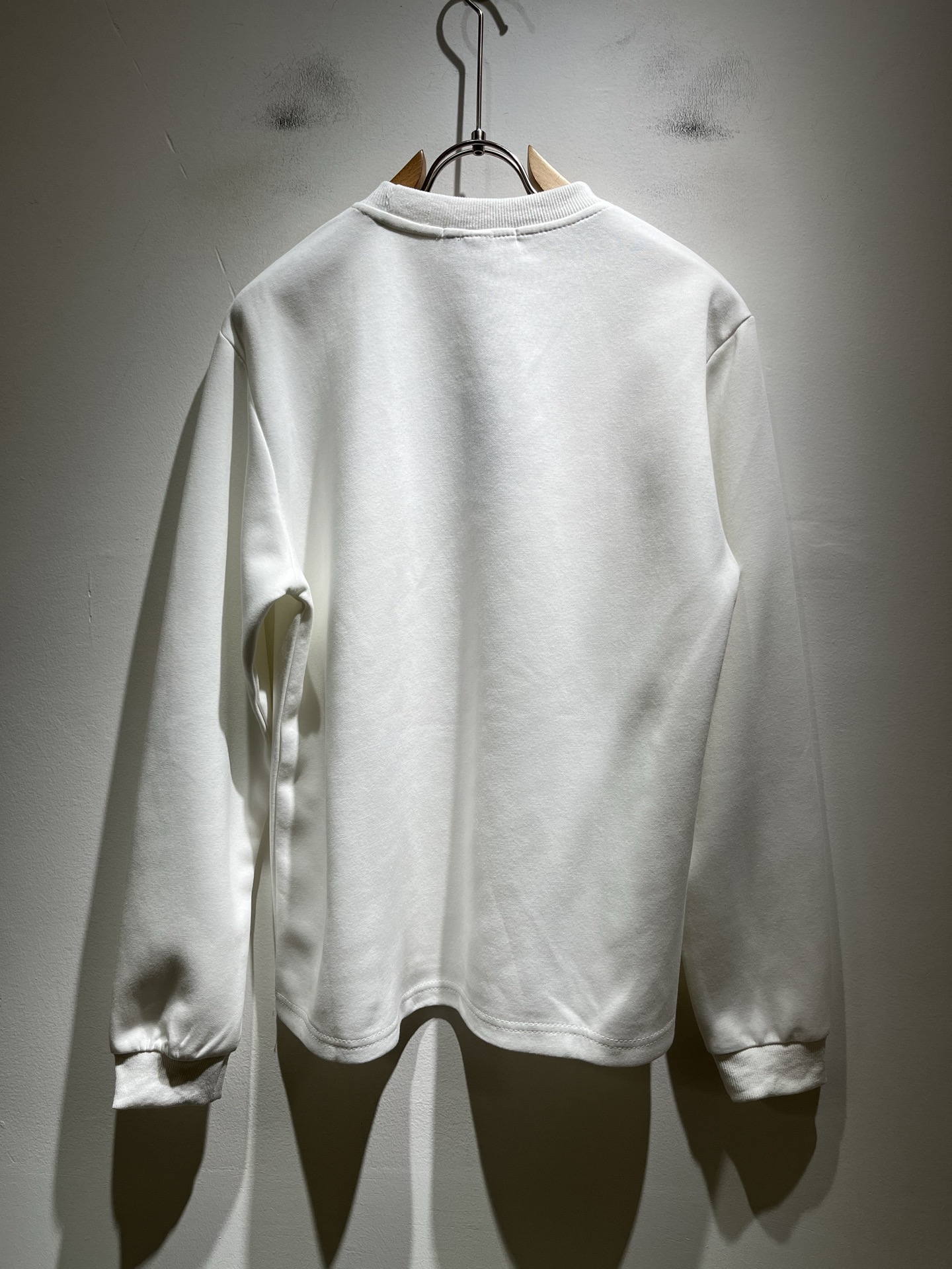 PRAD*A普*达2025秋冬新款男女同款👫长袖卫衣，最新款全网独家首上！！~既经典有时尚百搭，谁不爱啊